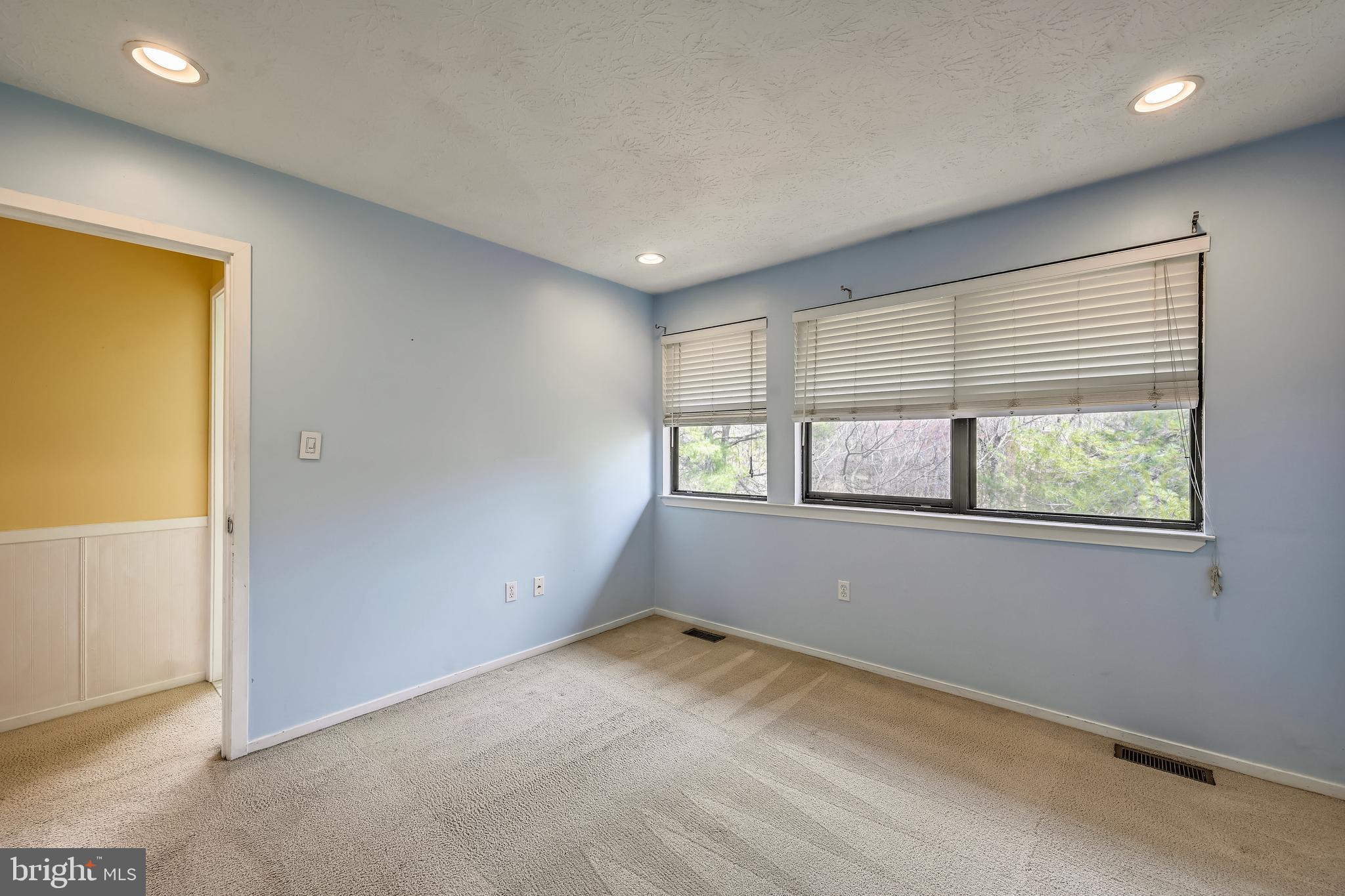 PINES AT DICKINSON CONDOMINIUM - Residential