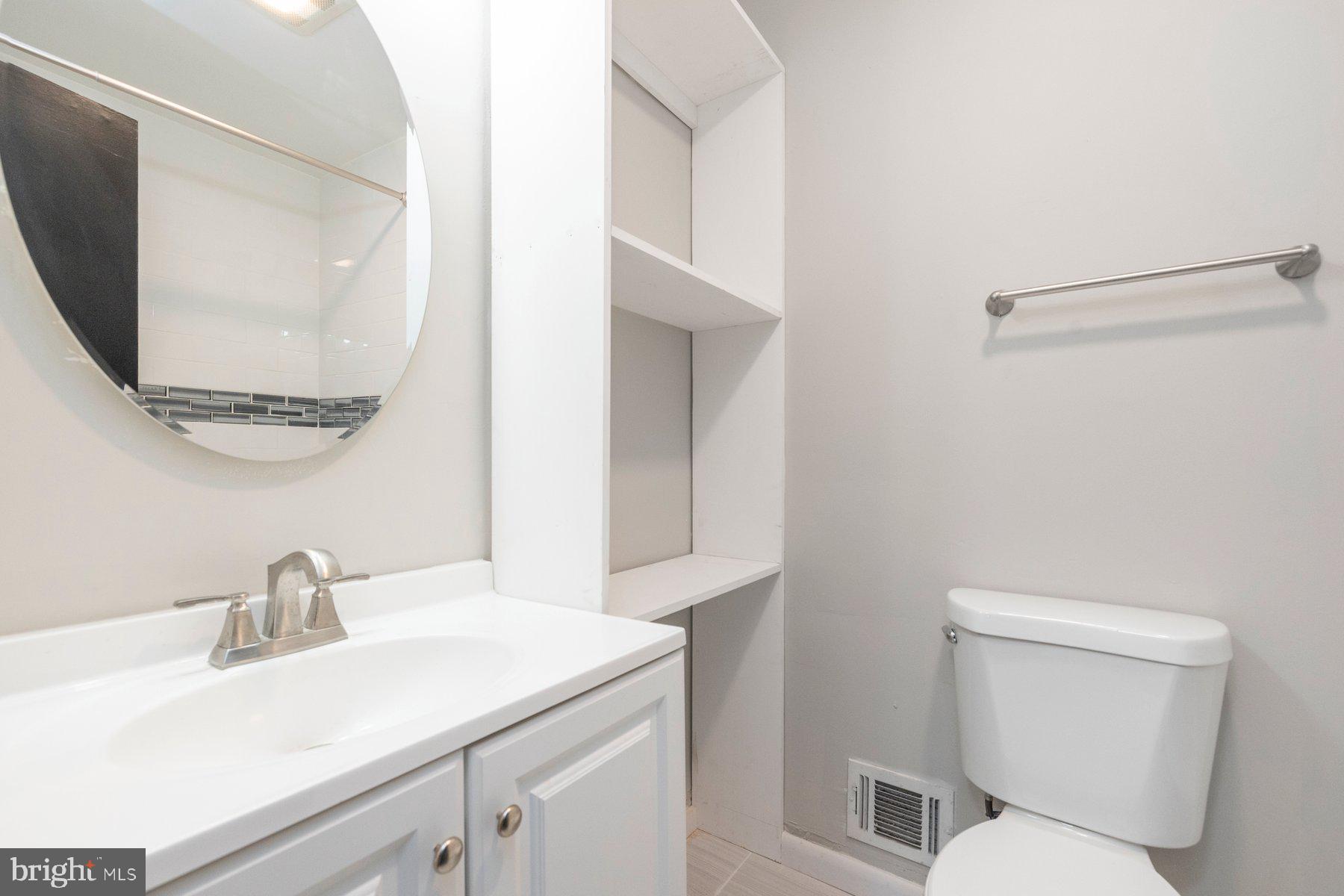 BROOKHAVEN - Residential Lease