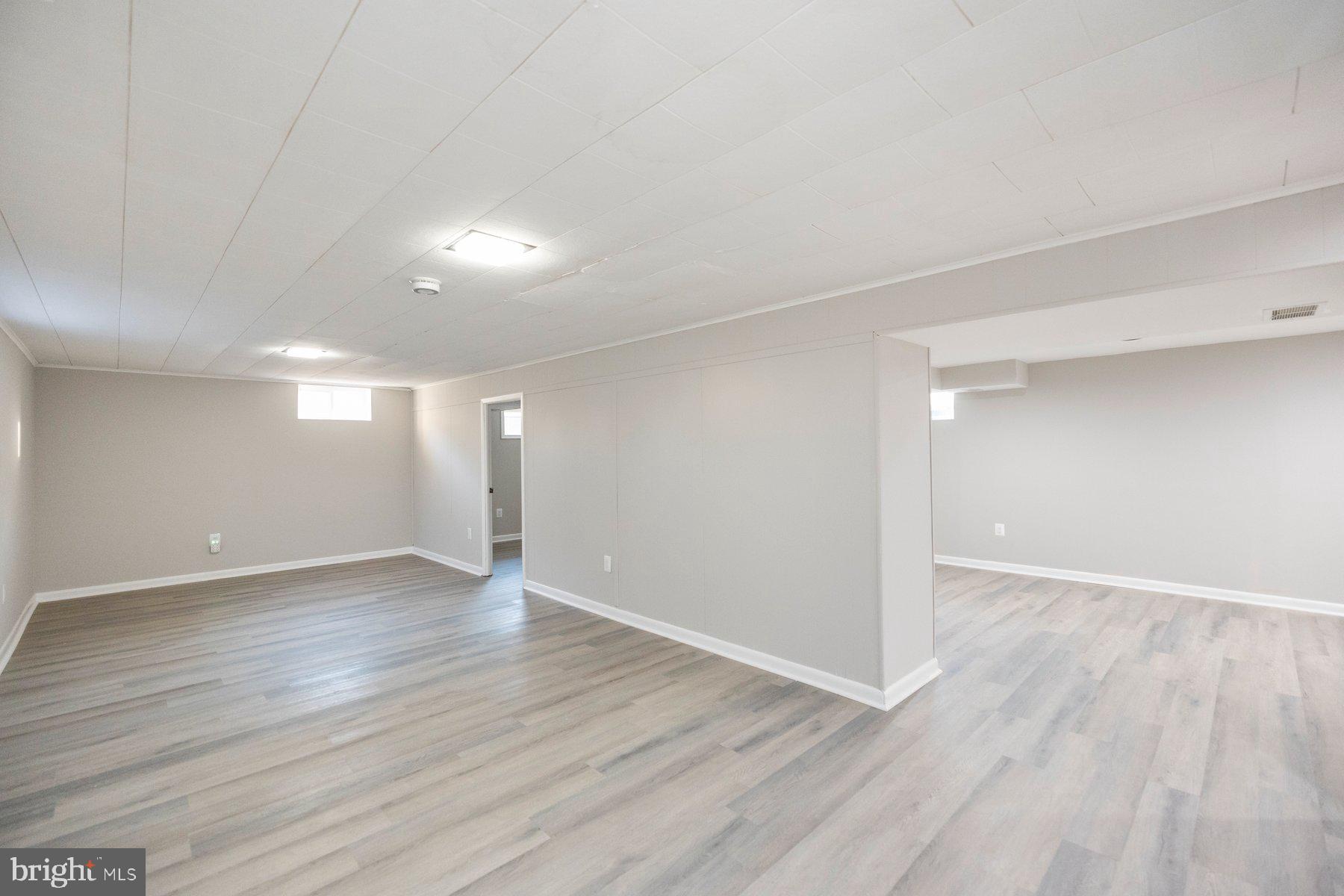 BROOKHAVEN - Residential Lease