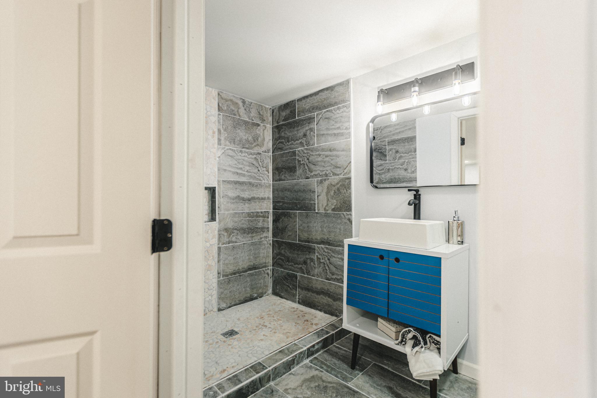 GOVANS - Residential