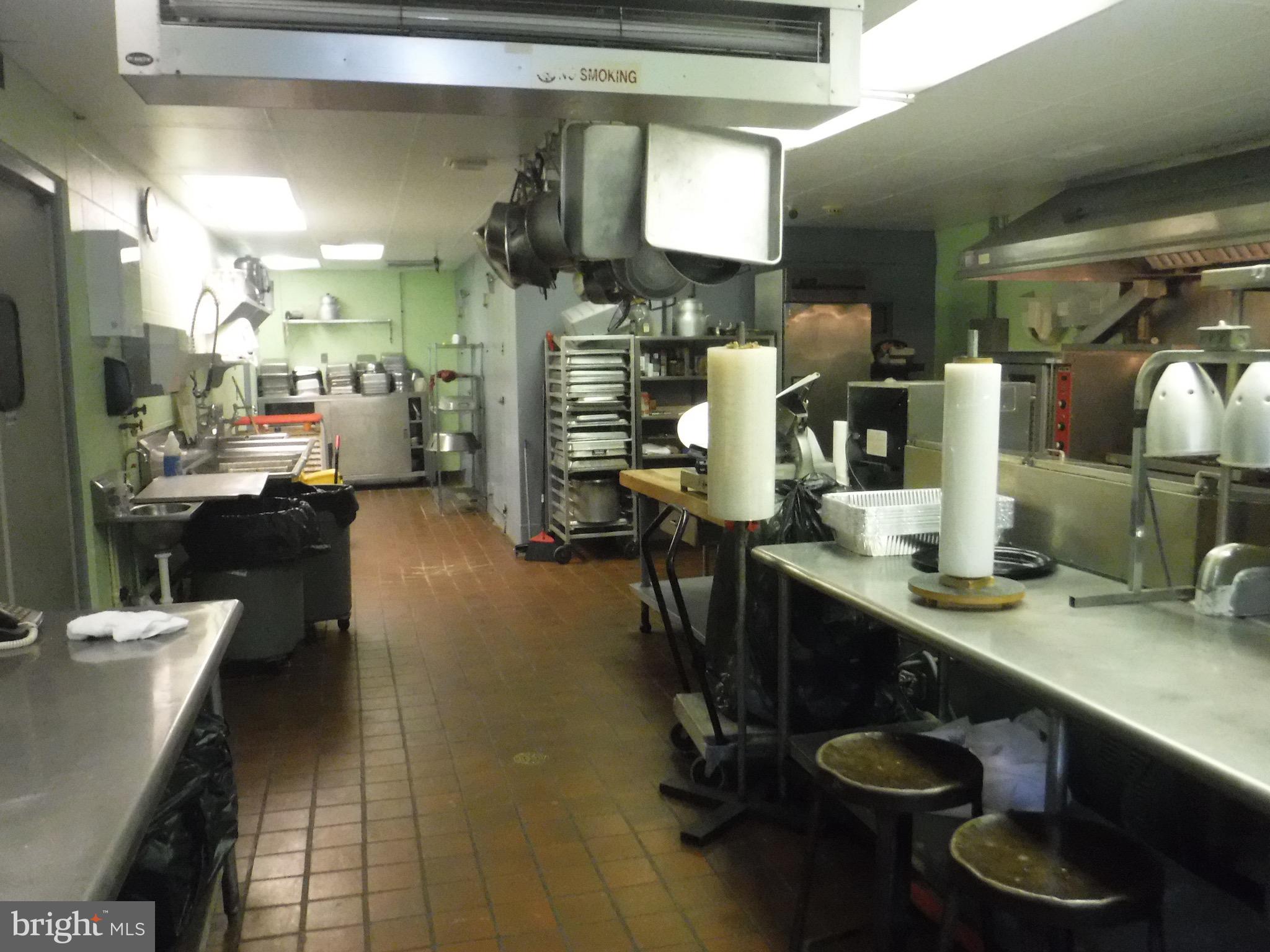 CARTER - Commercial Sale