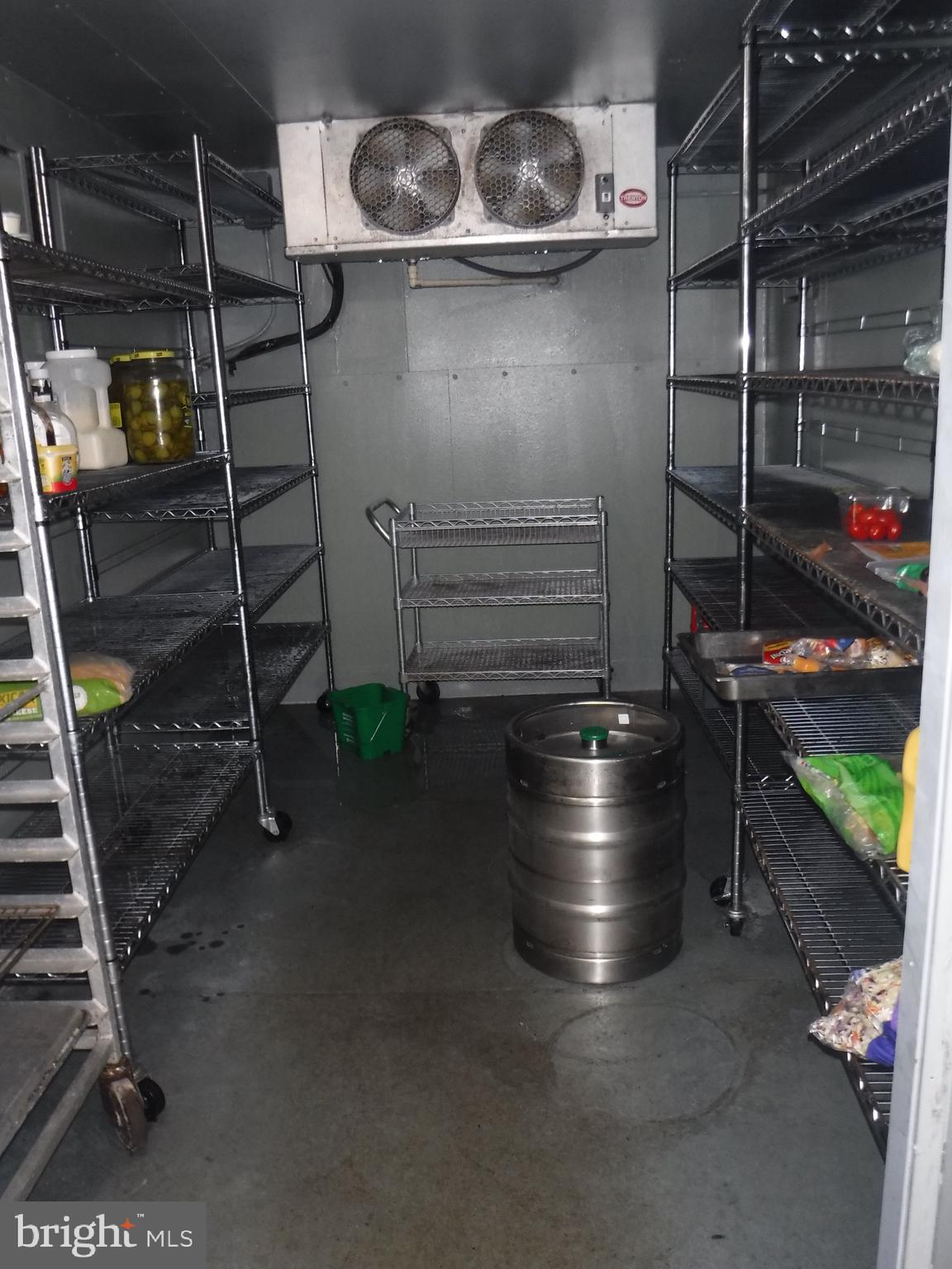 CARTER - Commercial Sale