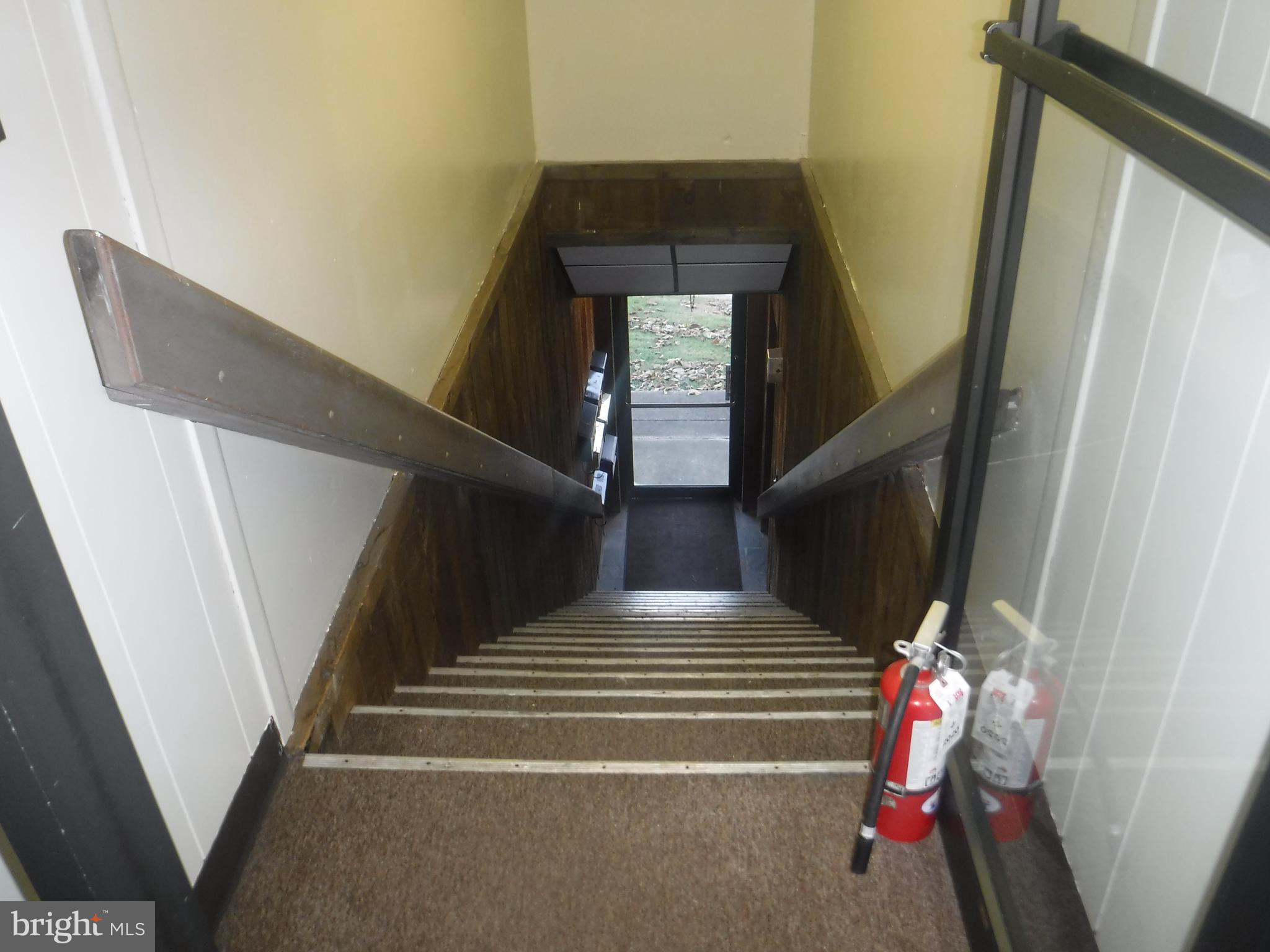 CARTER - Commercial Sale