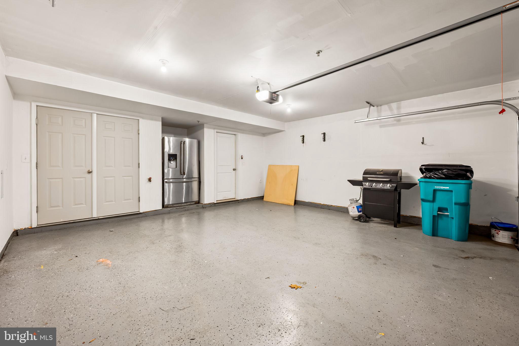 CLARKSBURG SQUARE - Residential