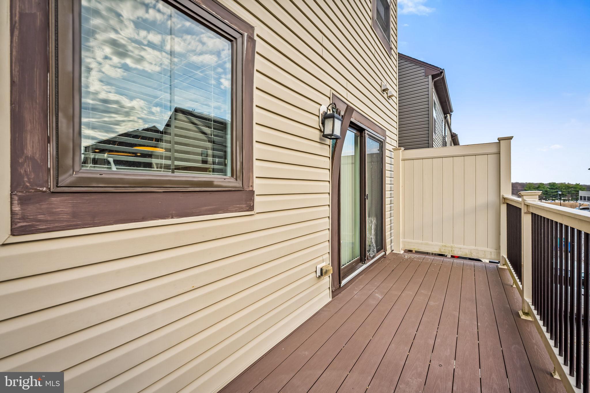 CLARKSBURG SQUARE - Residential