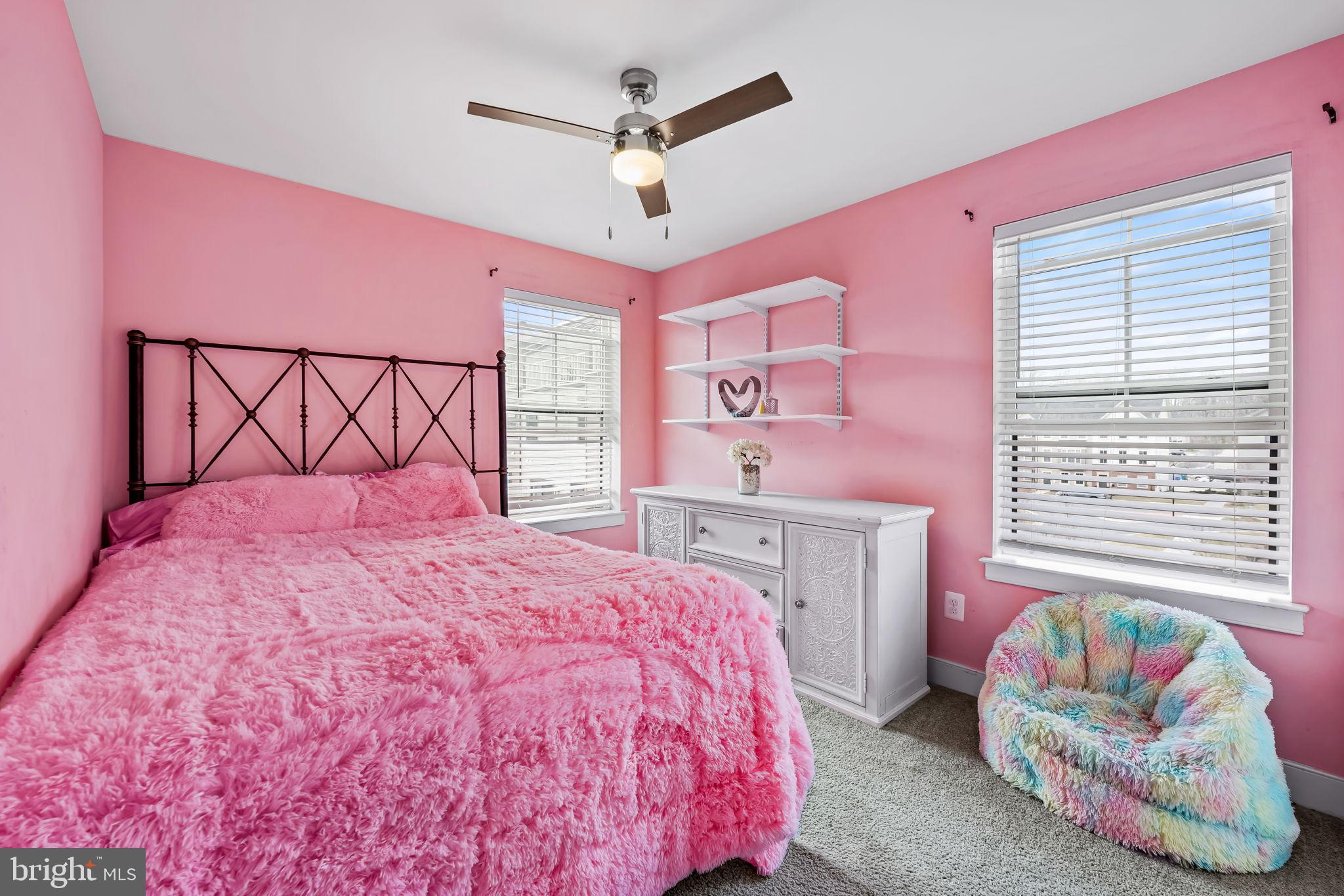 CLARKSBURG SQUARE - Residential