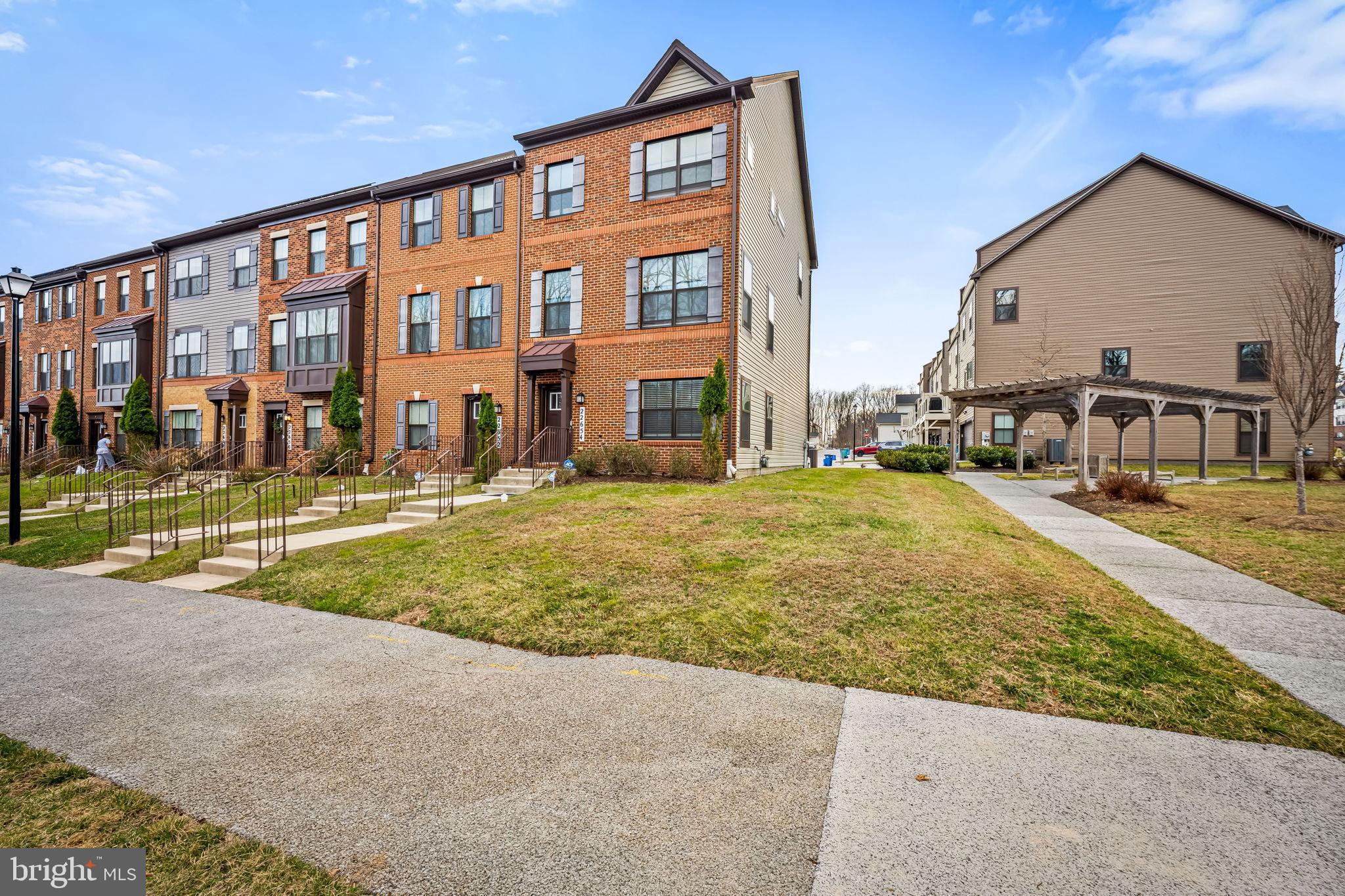 22654 OBSERVATION DRIVE