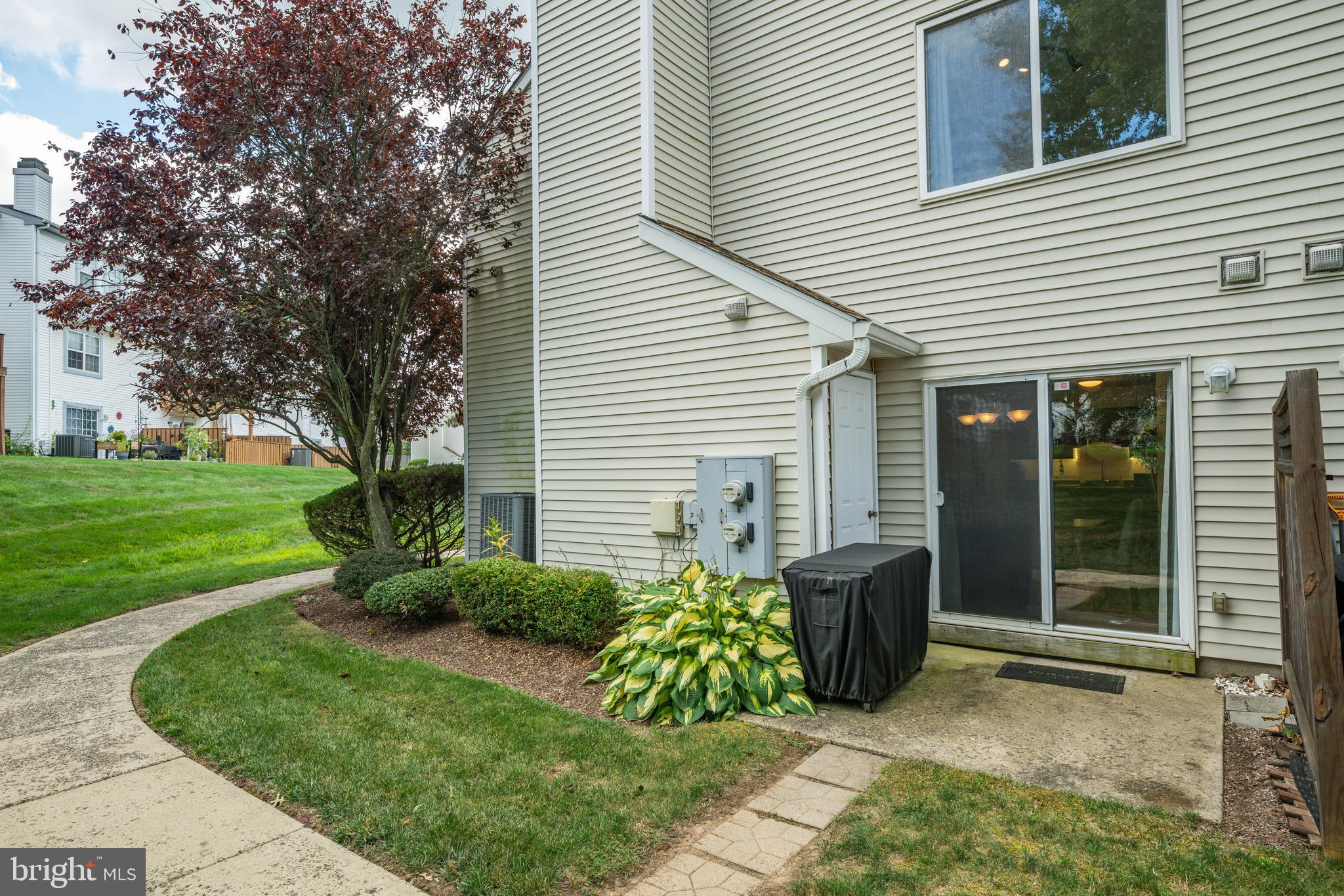 MONTGOMERY PLACE - Residential