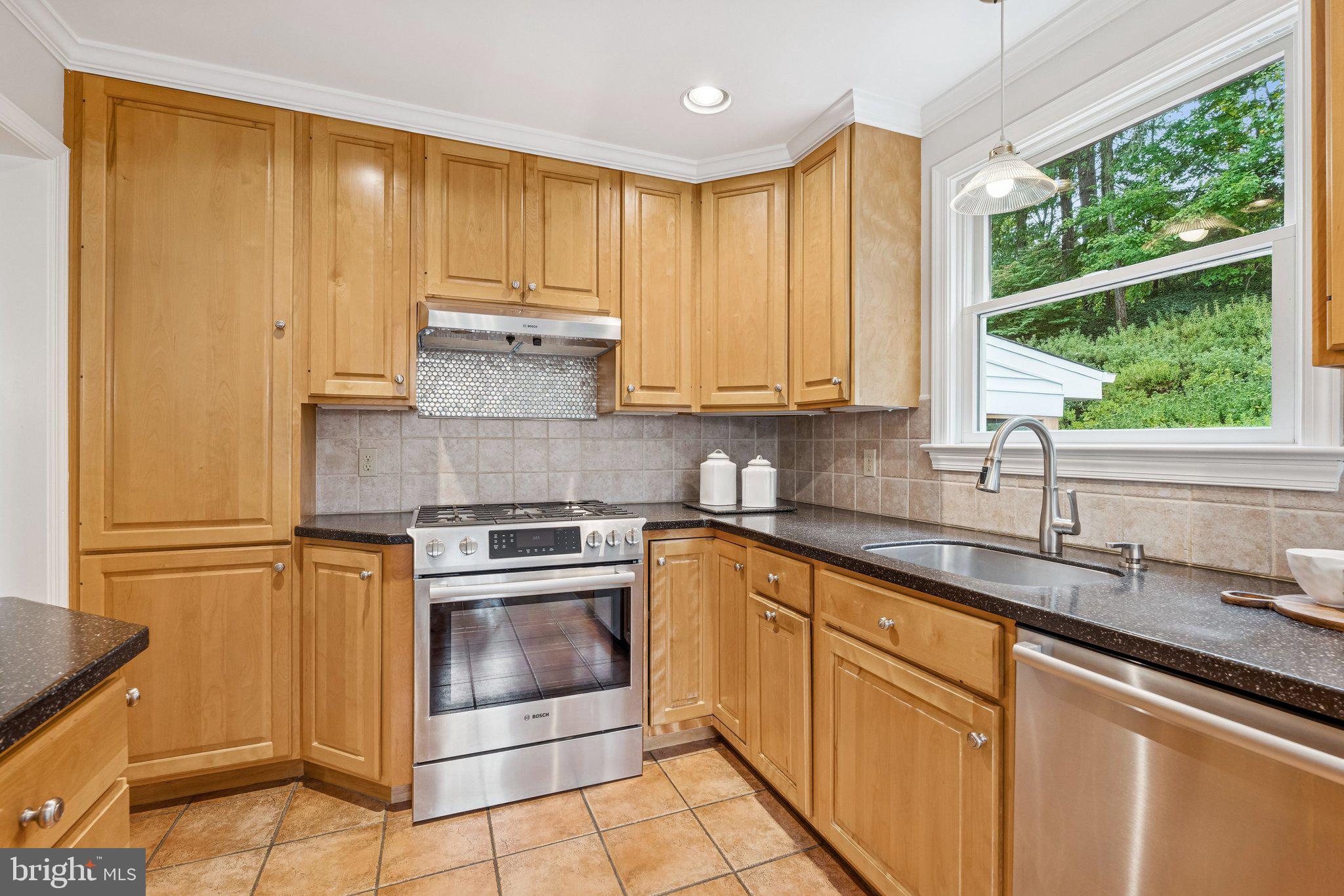 LYBROOK - Residential