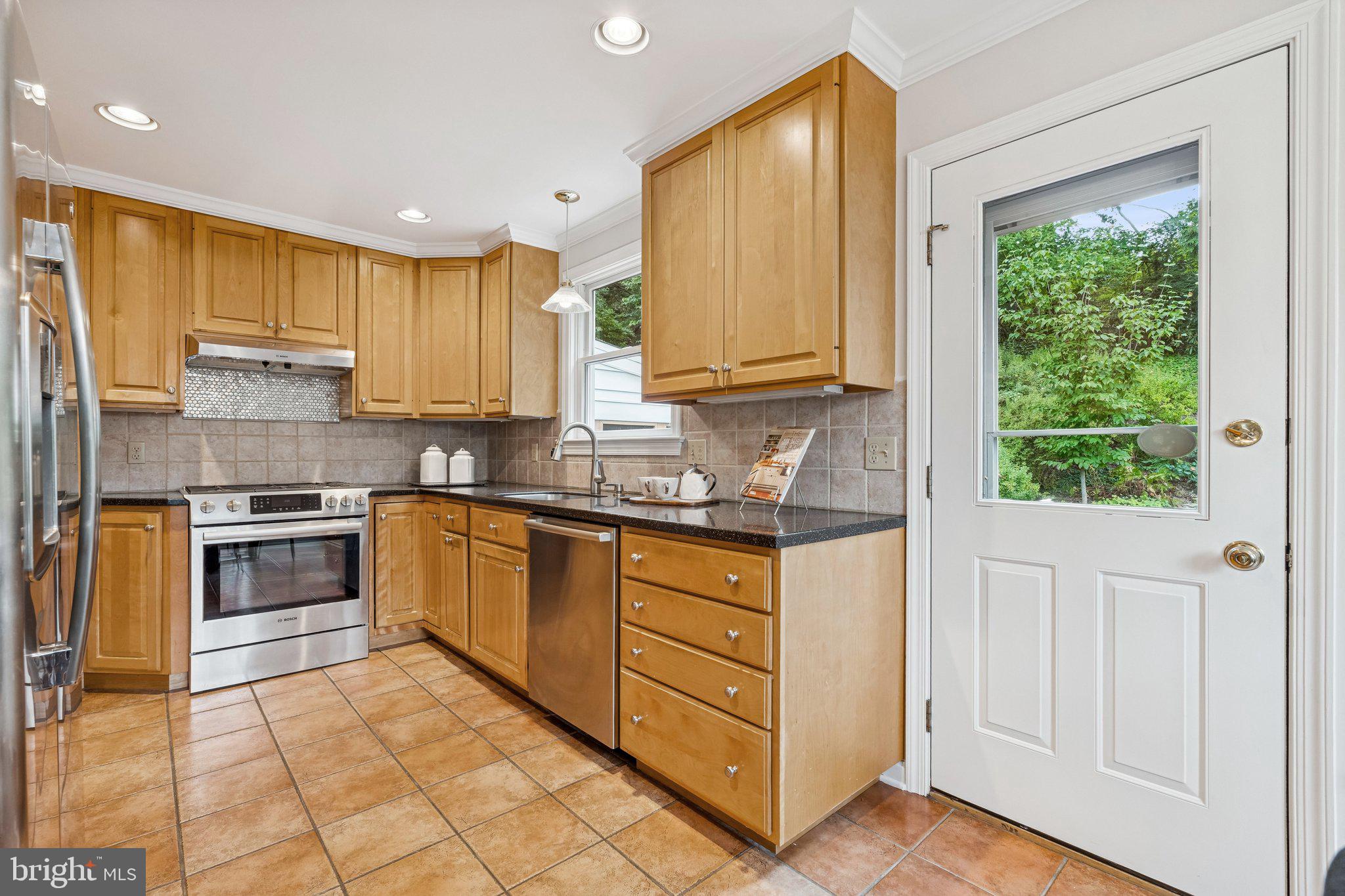 LYBROOK - Residential