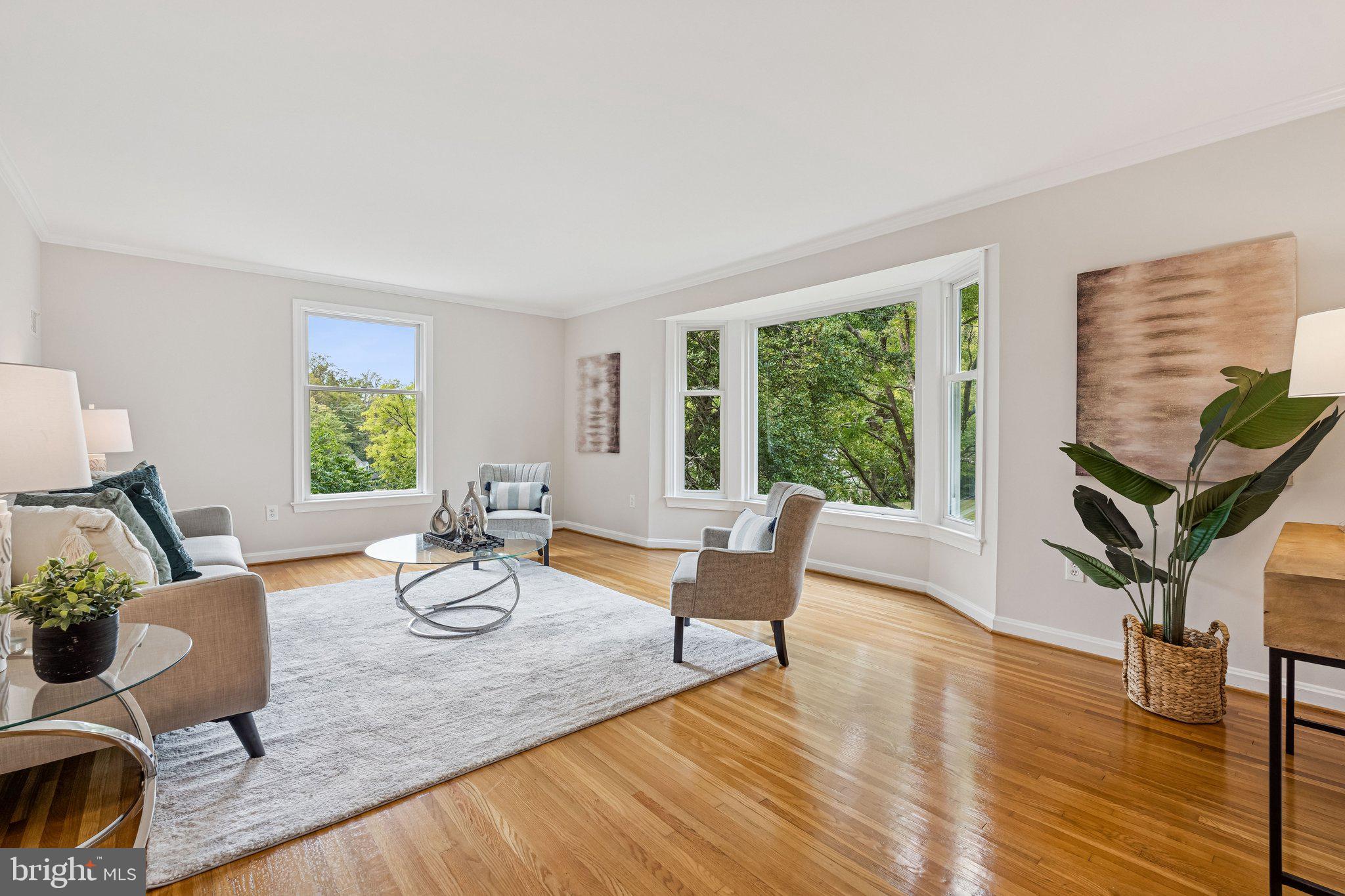 LYBROOK - Residential