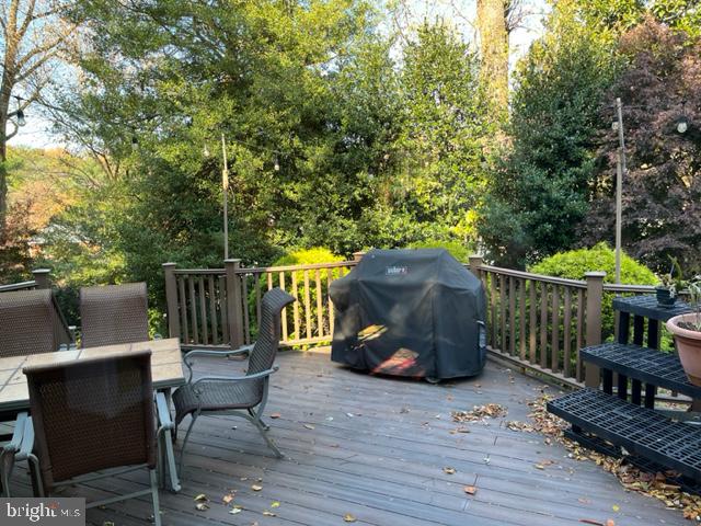 WOODACRES - Residential