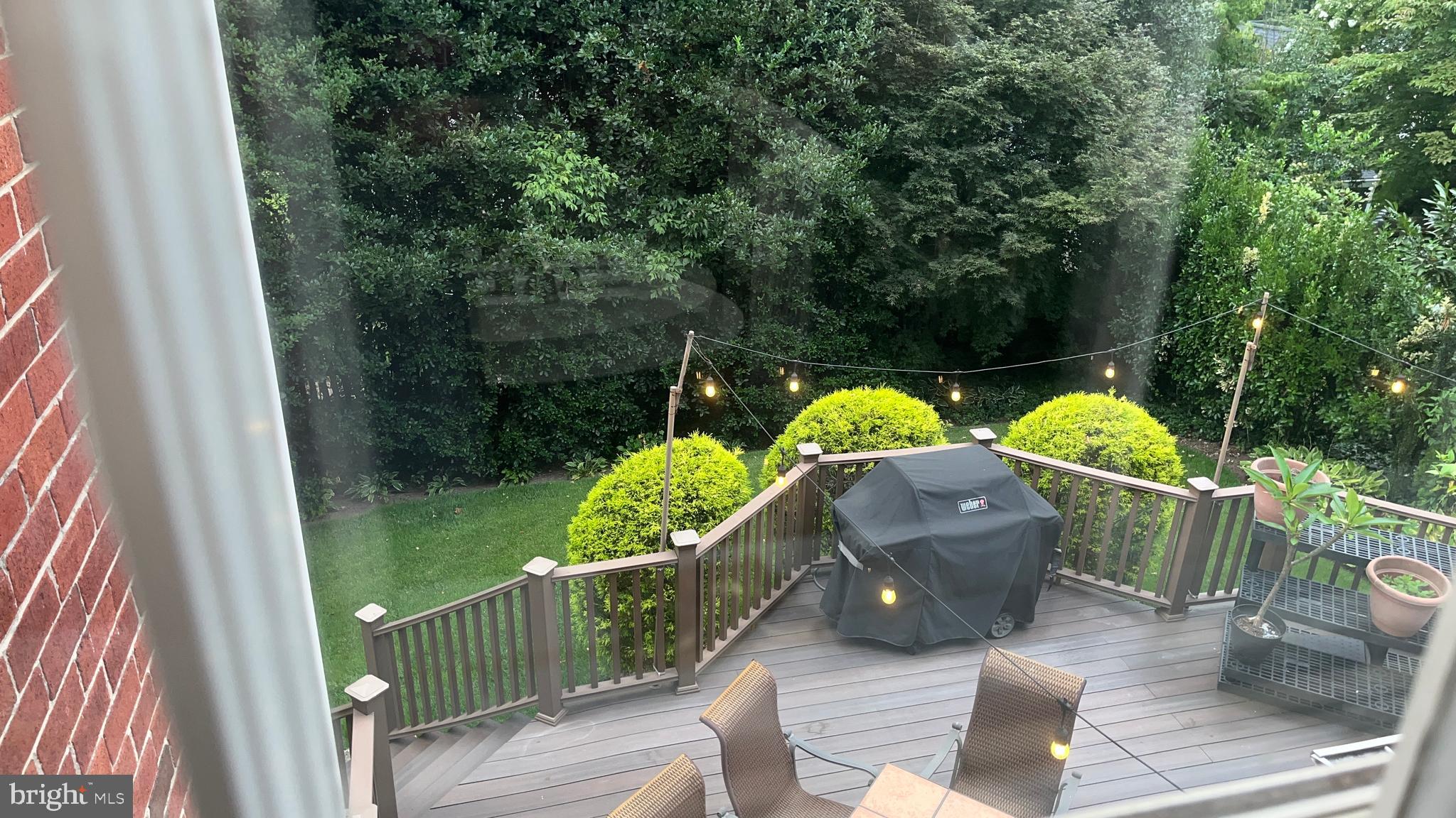 WOODACRES - Residential