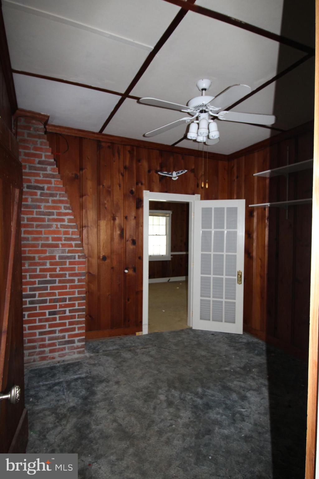 COVE POINT - Residential