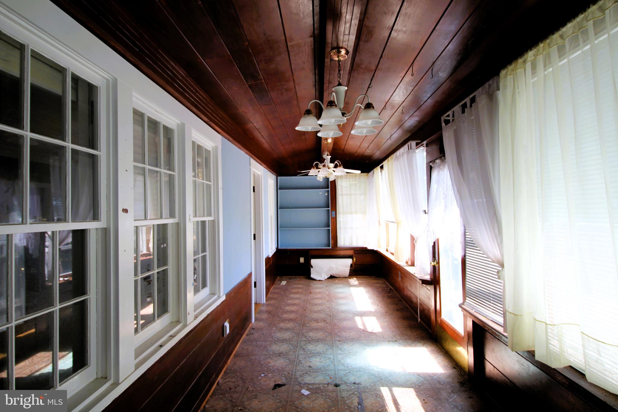 COVE POINT - Residential