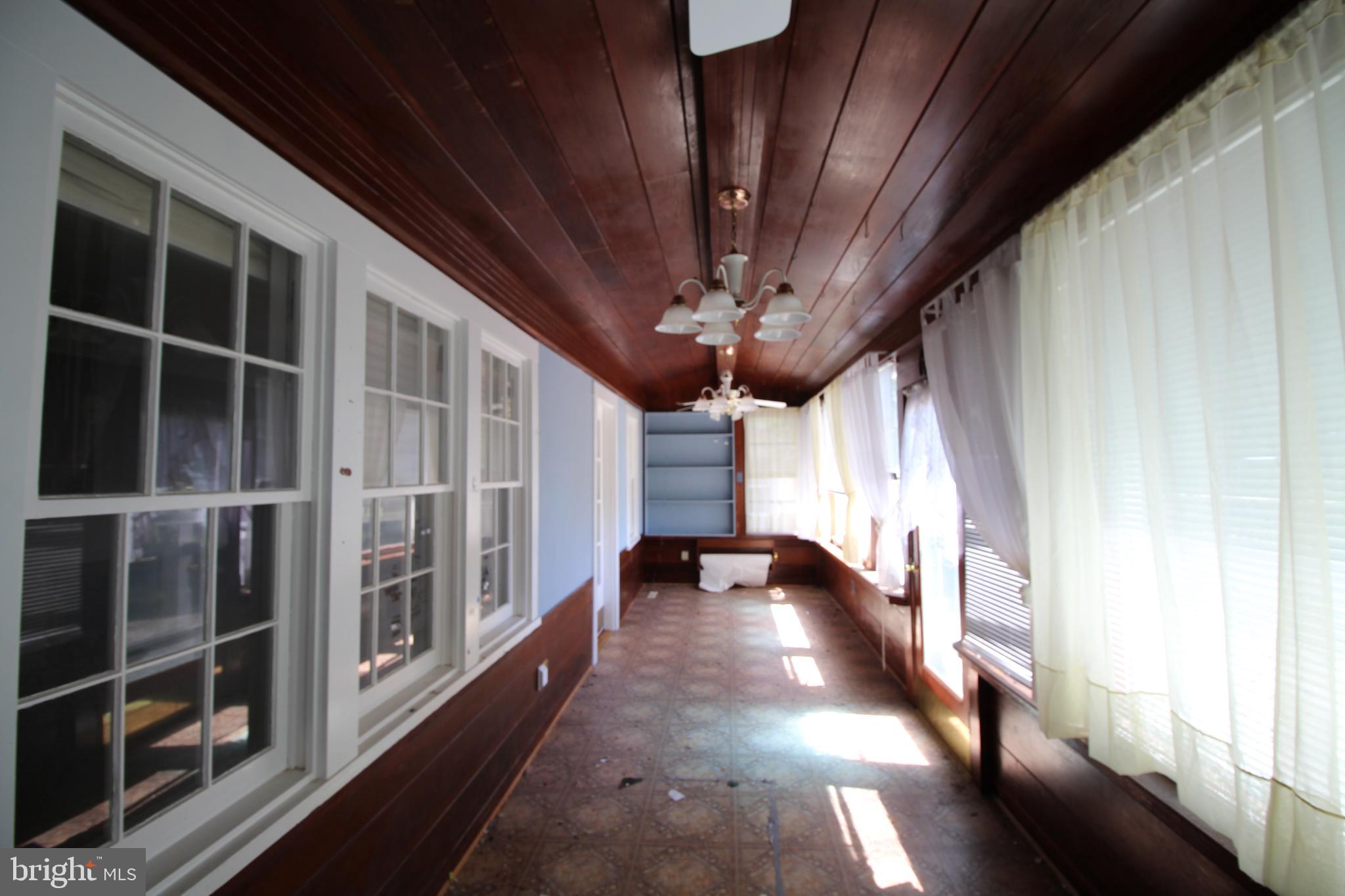 COVE POINT - Residential