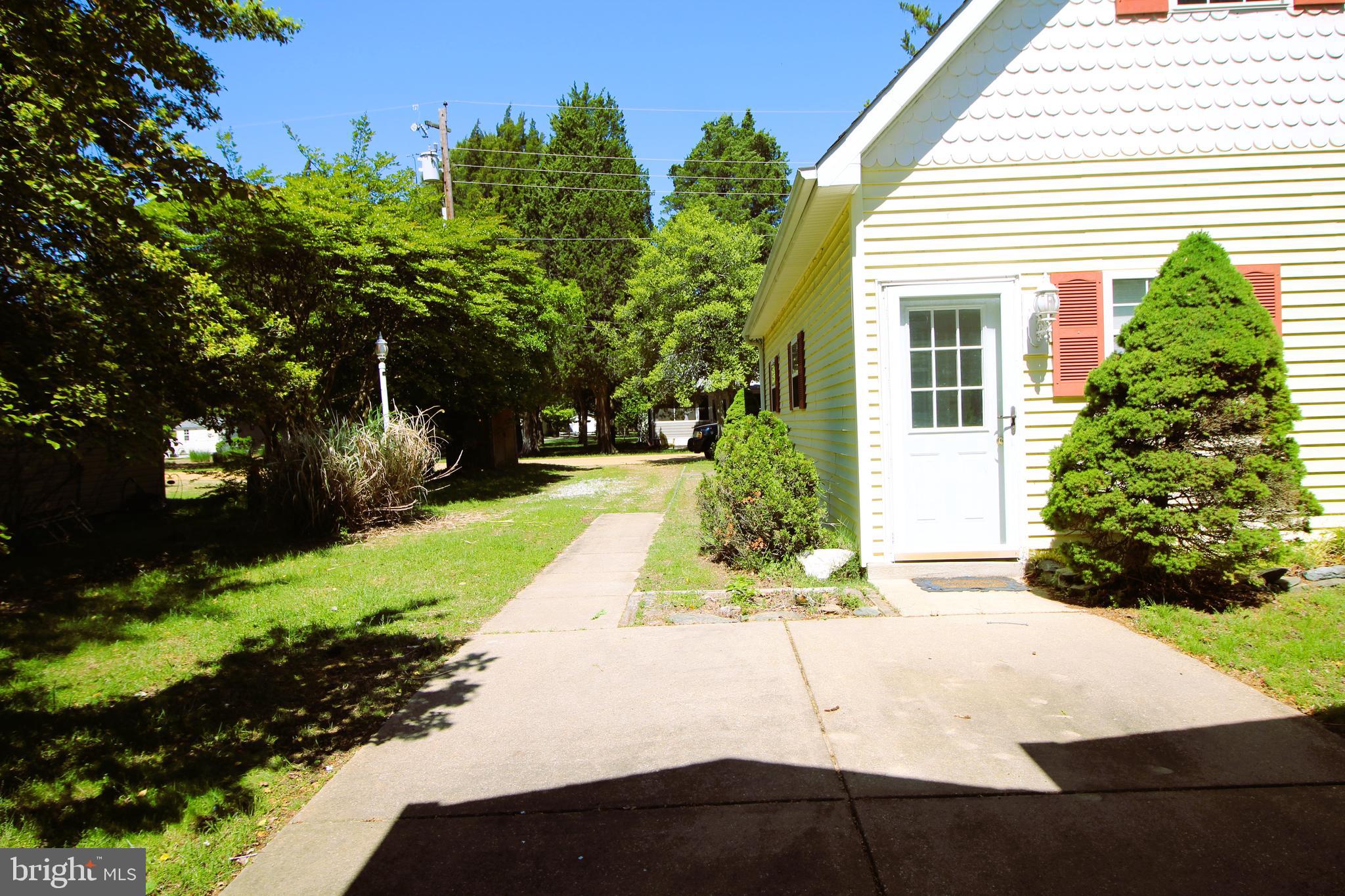 COVE POINT - Residential