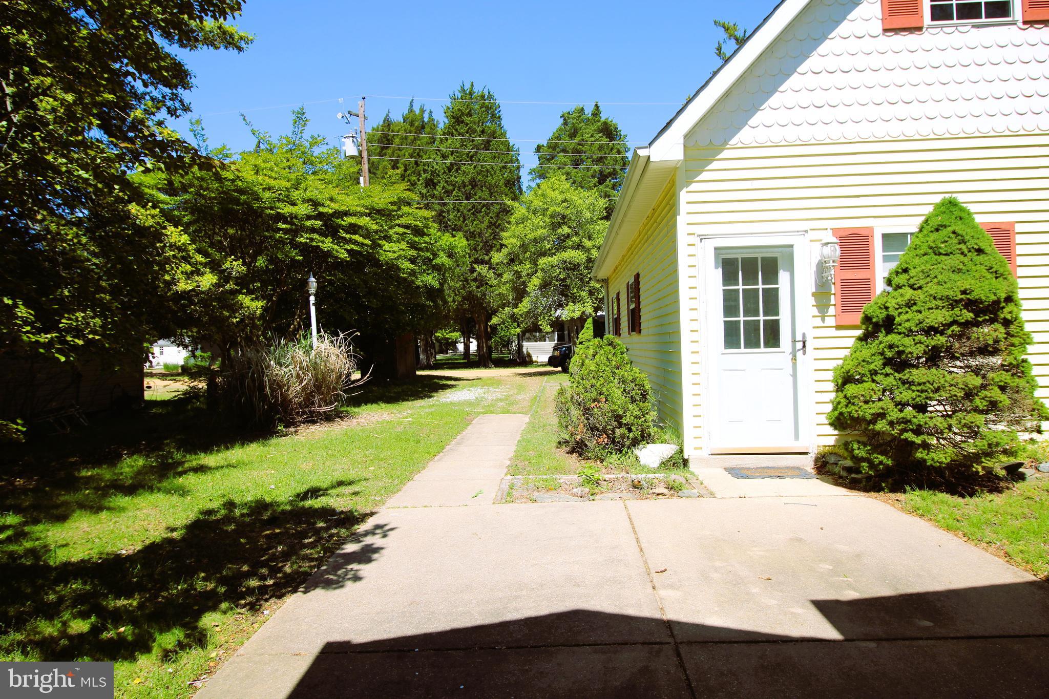 COVE POINT - Residential