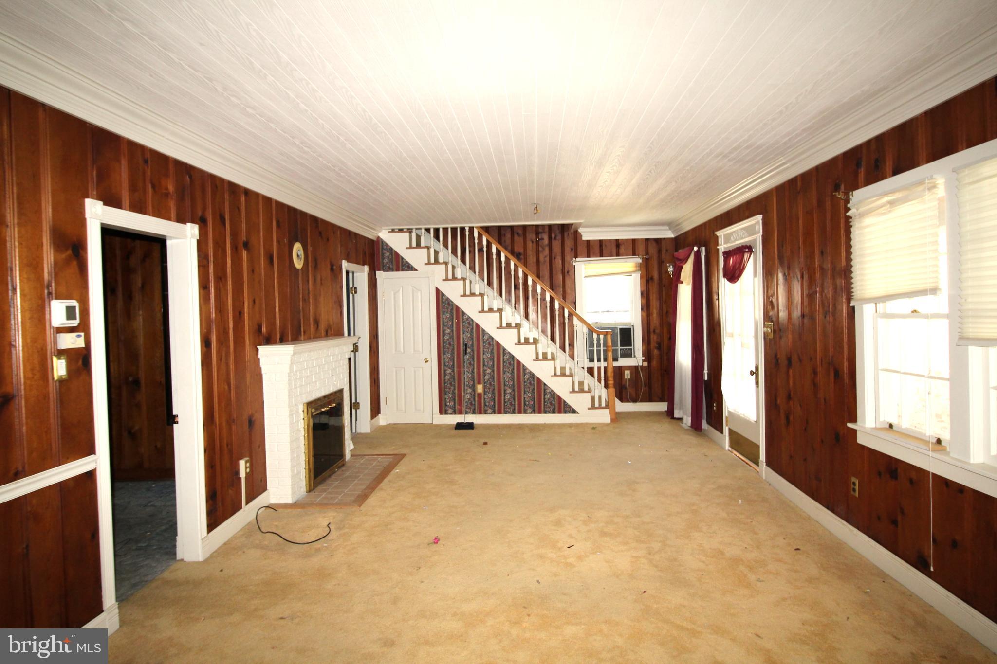 COVE POINT - Residential