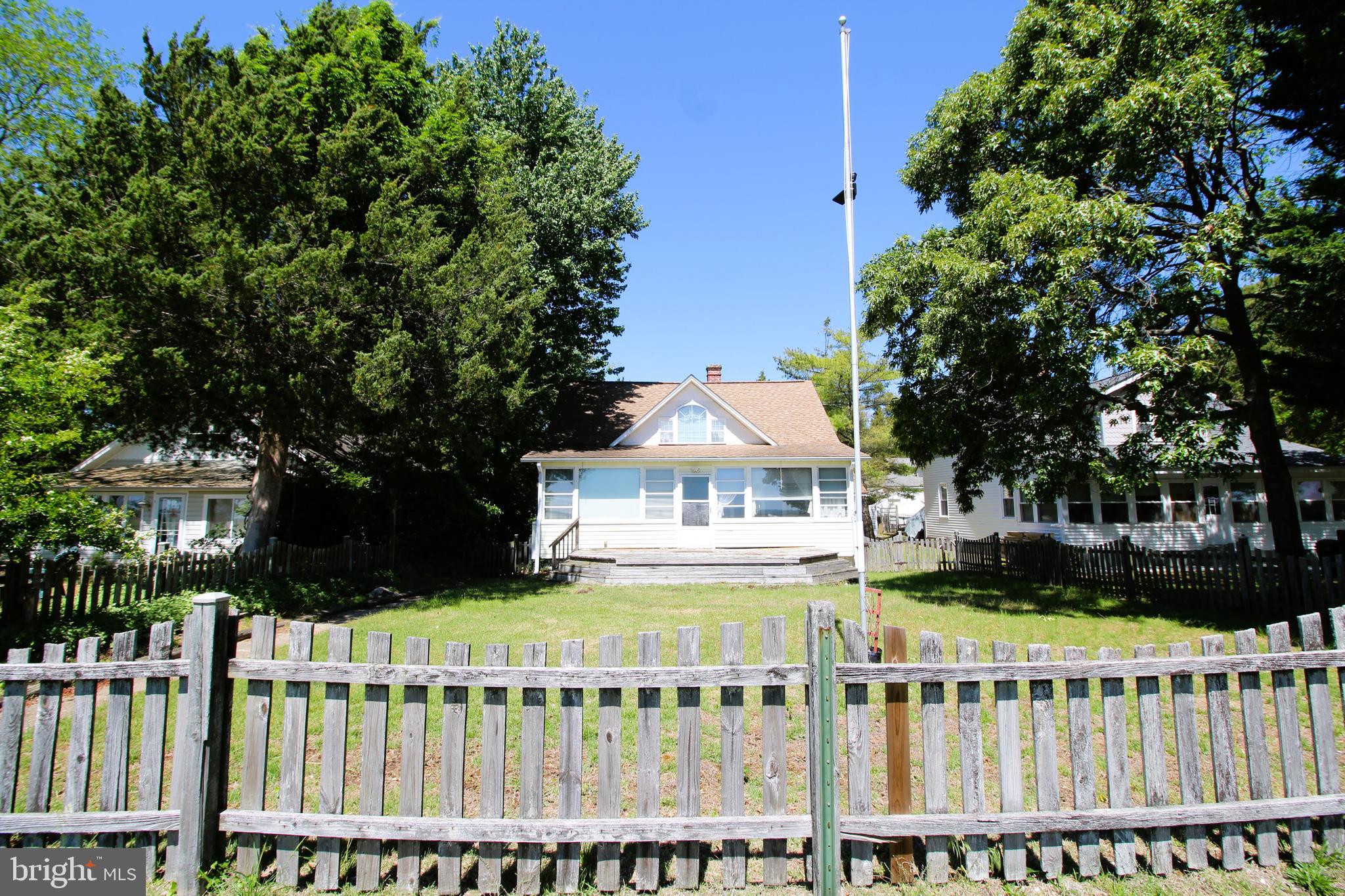 COVE POINT - Residential