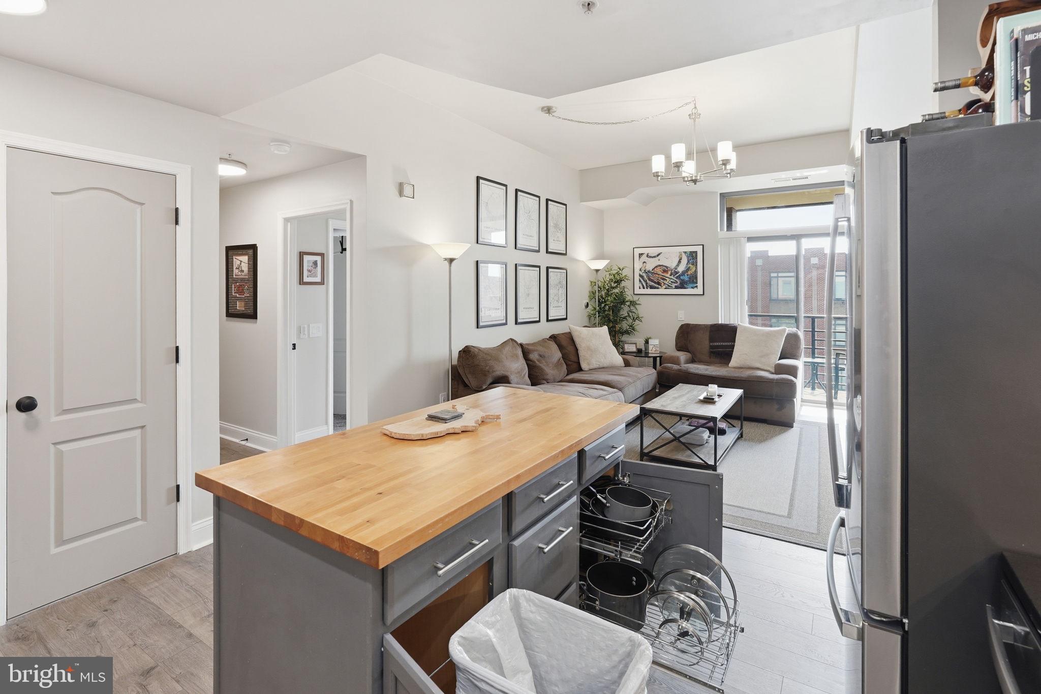 525 N FAYETTE 620