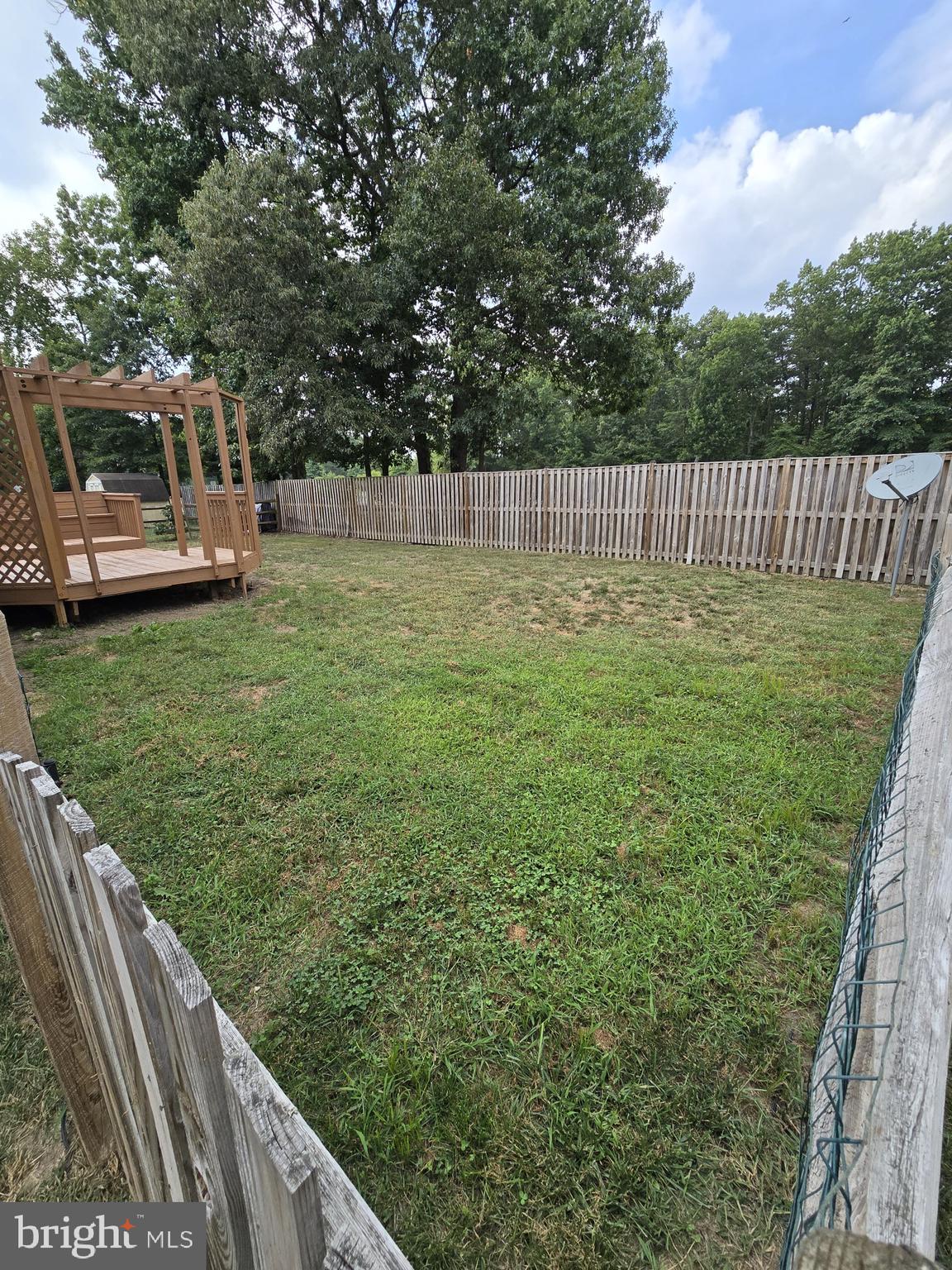 DORCHESTER - ST. CHARLES - Residential Lease