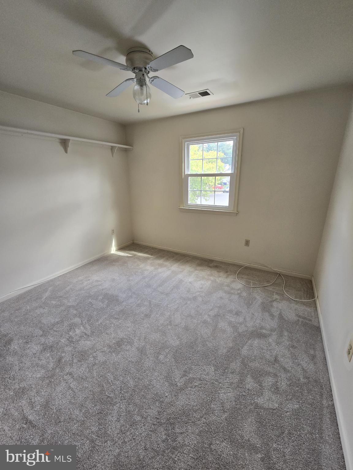 DORCHESTER - ST. CHARLES - Residential Lease