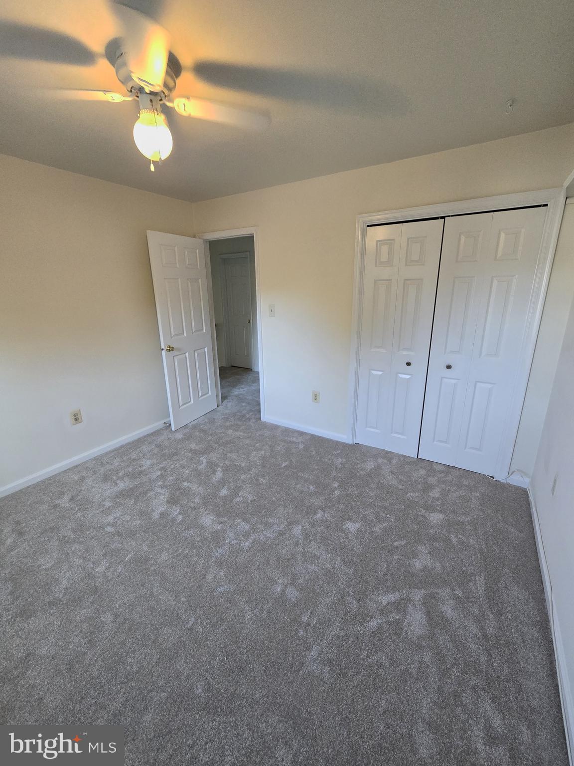 DORCHESTER - ST. CHARLES - Residential Lease