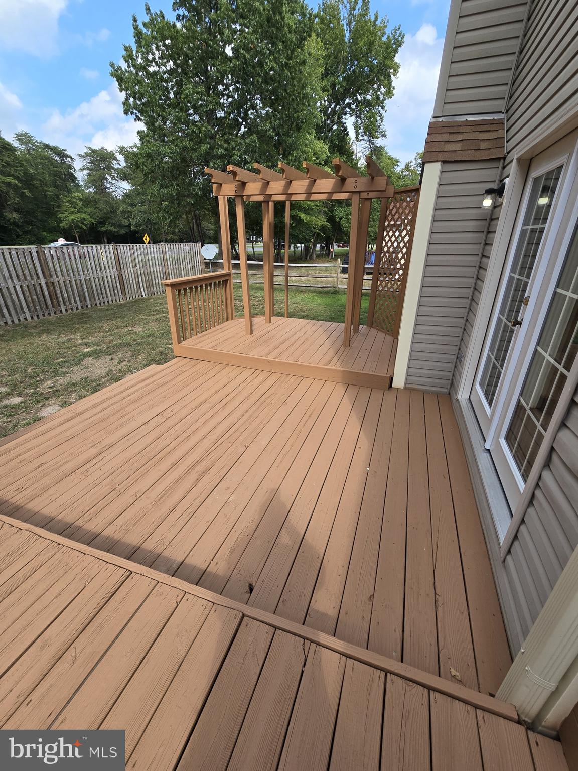 DORCHESTER - ST. CHARLES - Residential Lease