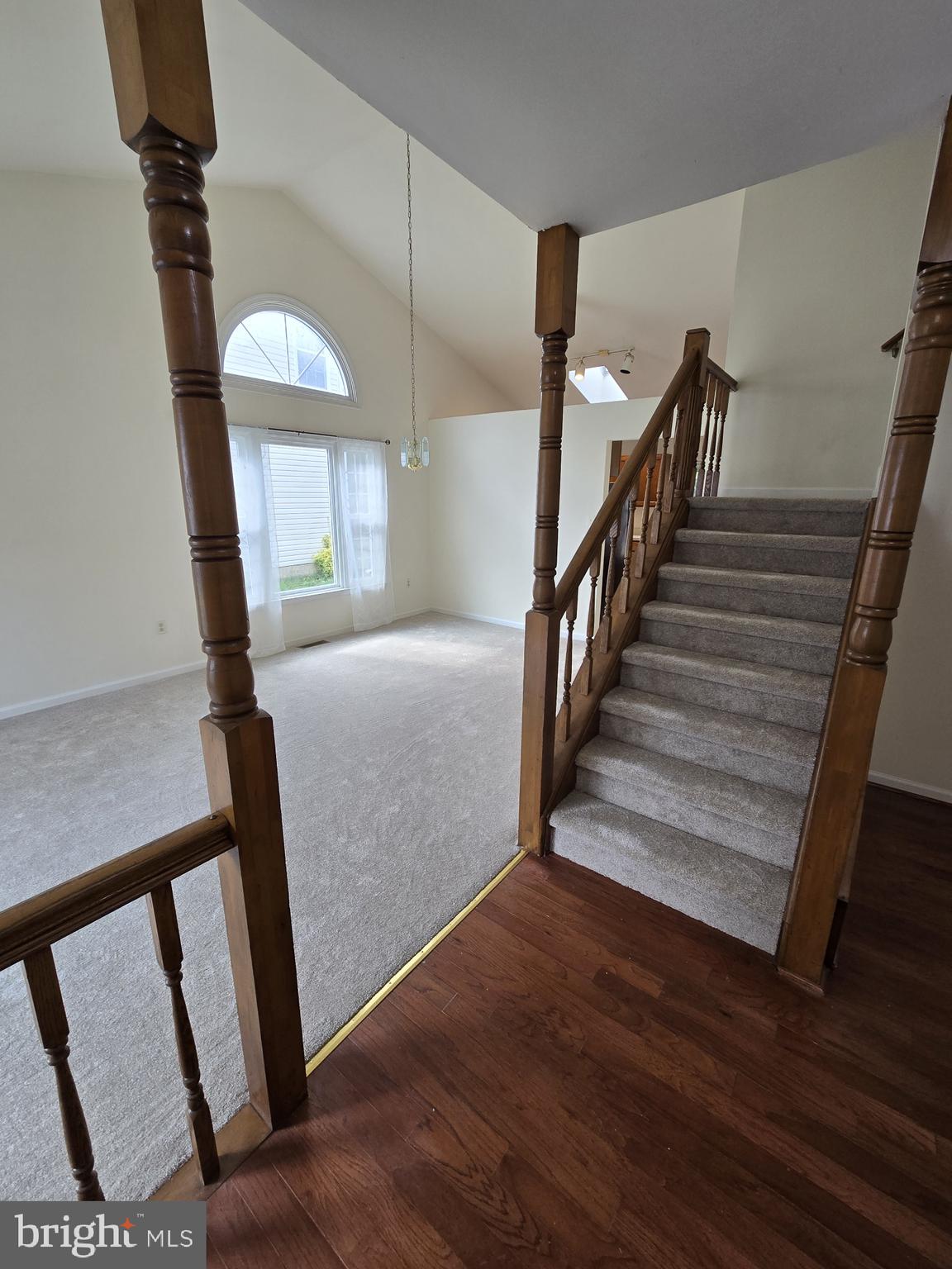 DORCHESTER - ST. CHARLES - Residential Lease