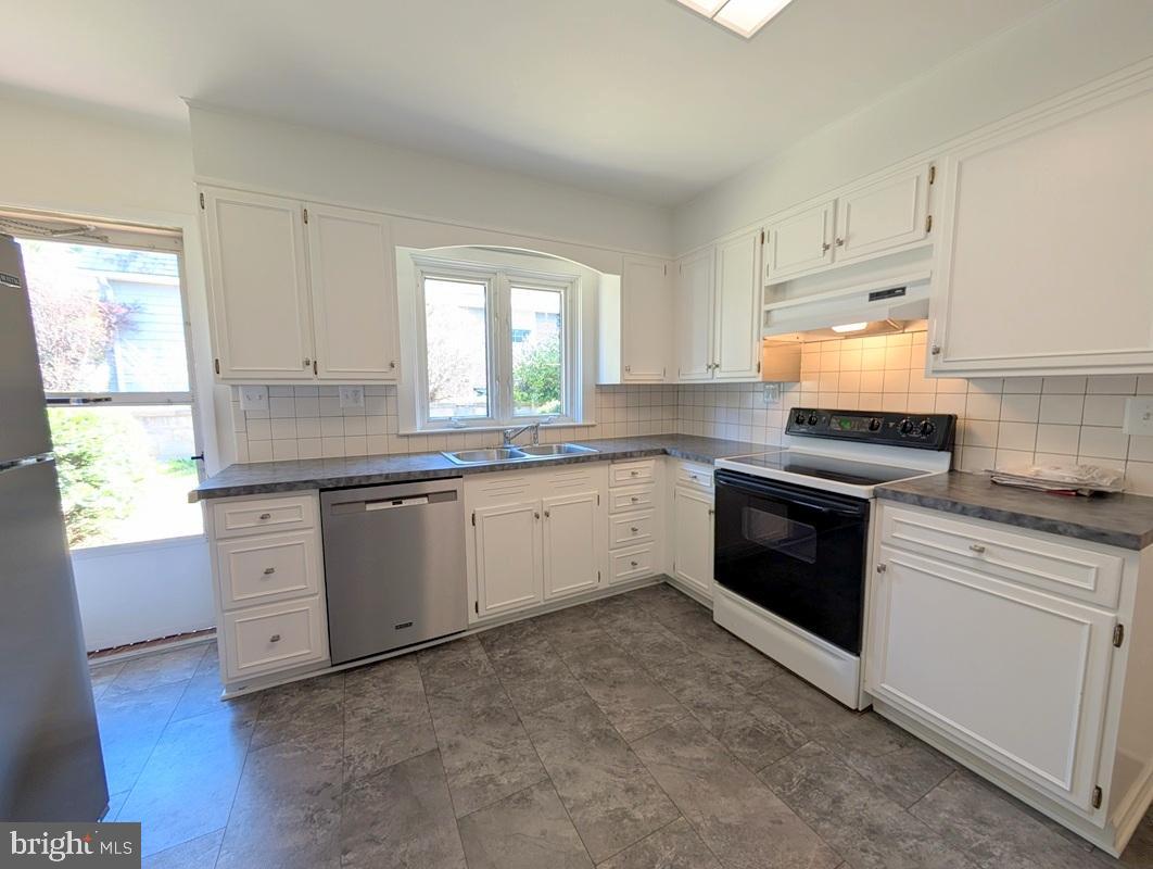 WEST TOWSON - Residential Lease