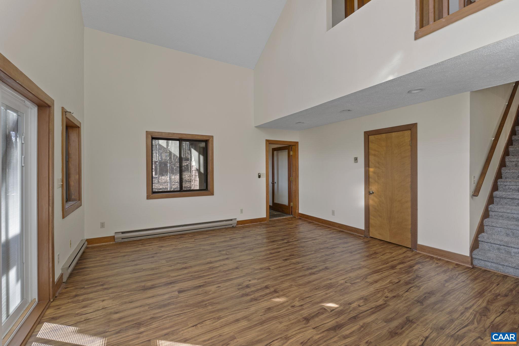 WINTERGREEN RESORT - Residential