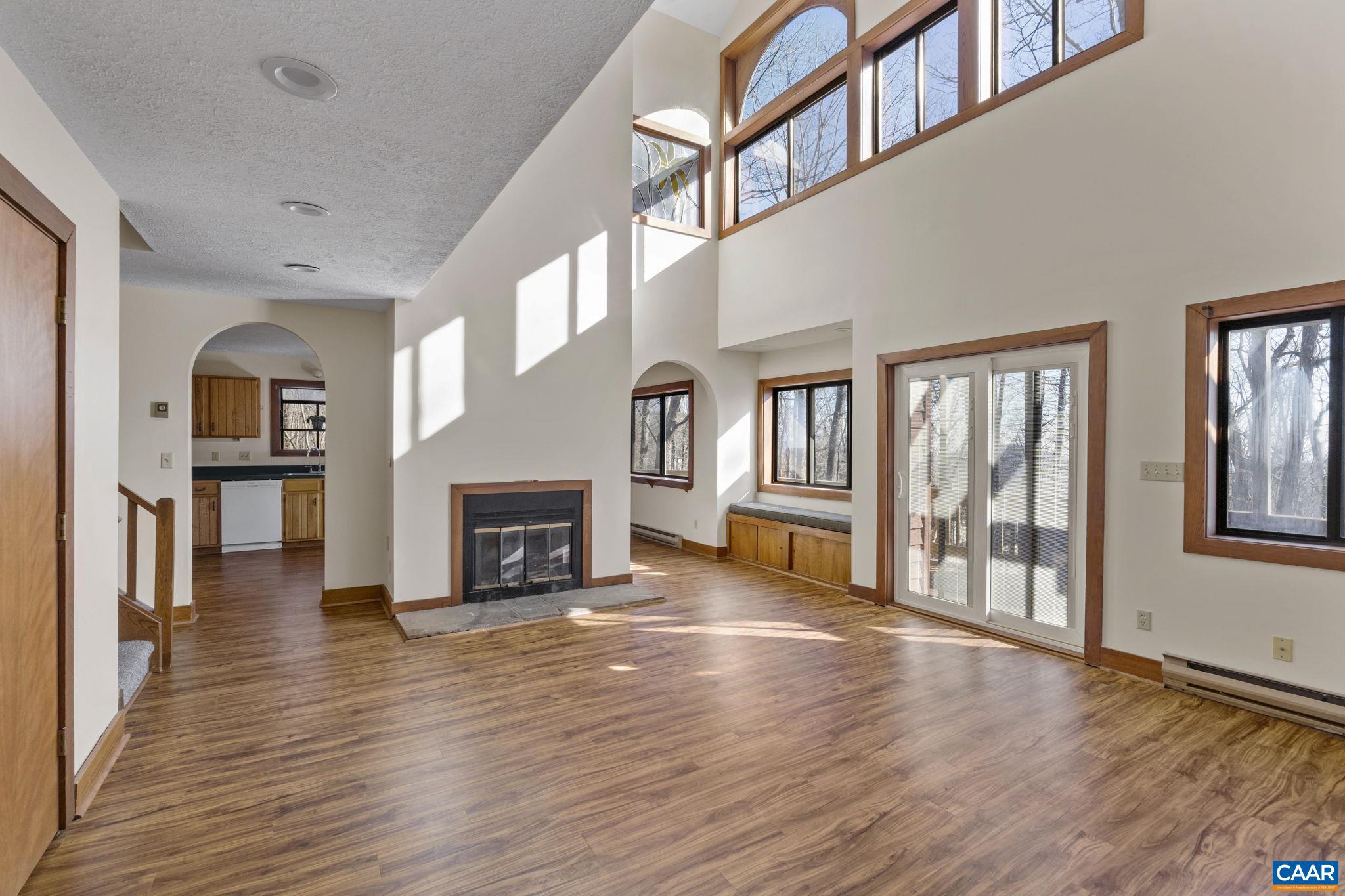 WINTERGREEN RESORT - Residential