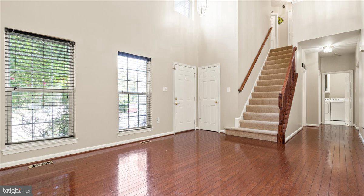 SAYBROOKE - Residential Lease