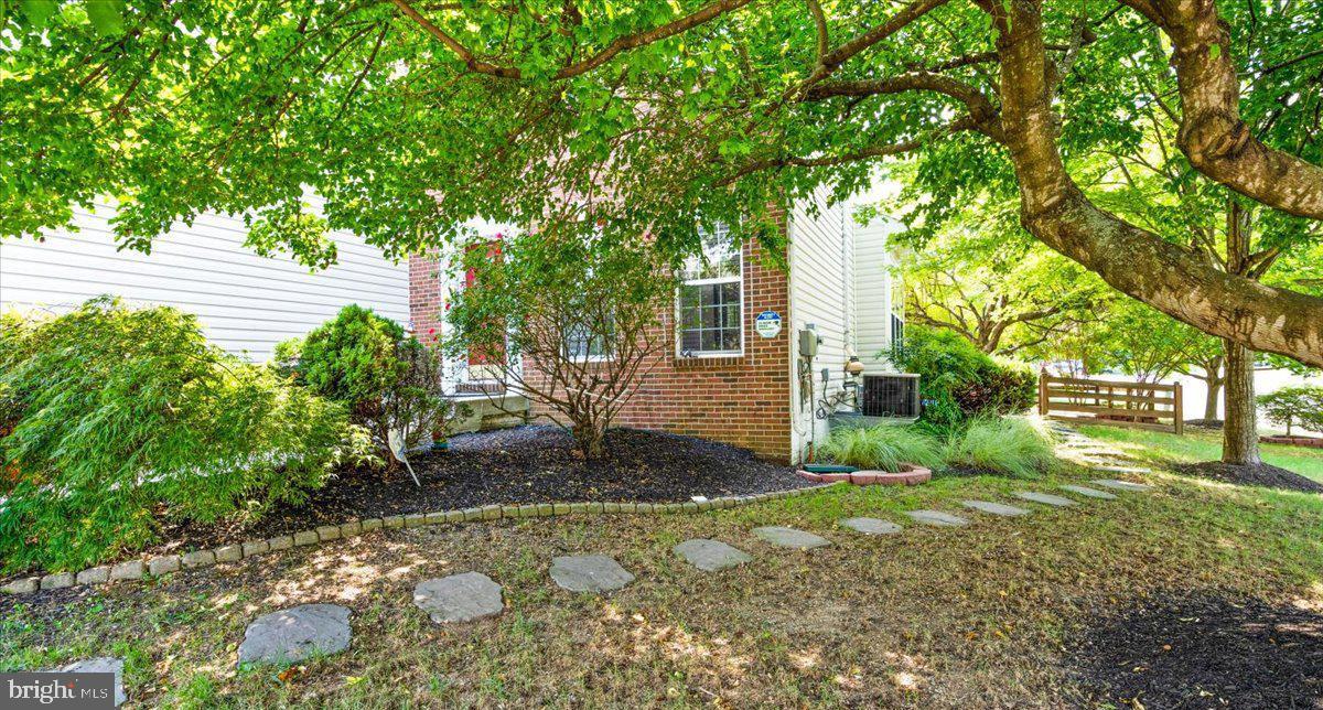 SAYBROOKE - Residential Lease