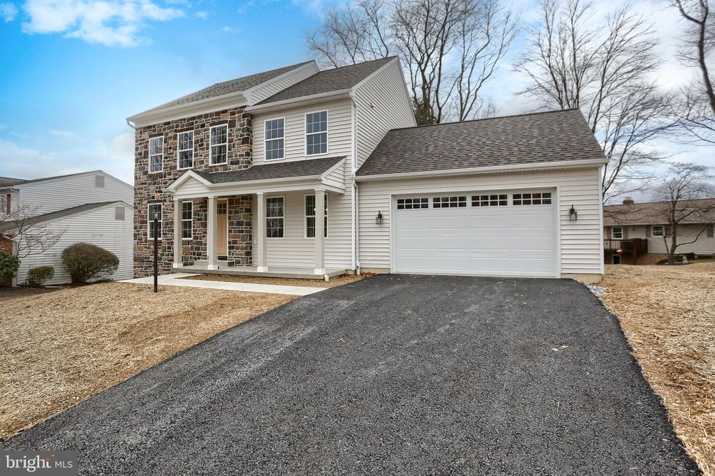 Photo of 144 Cricket Lane, CAMP HILL, PA 17011 (MLS # PACB2047020)