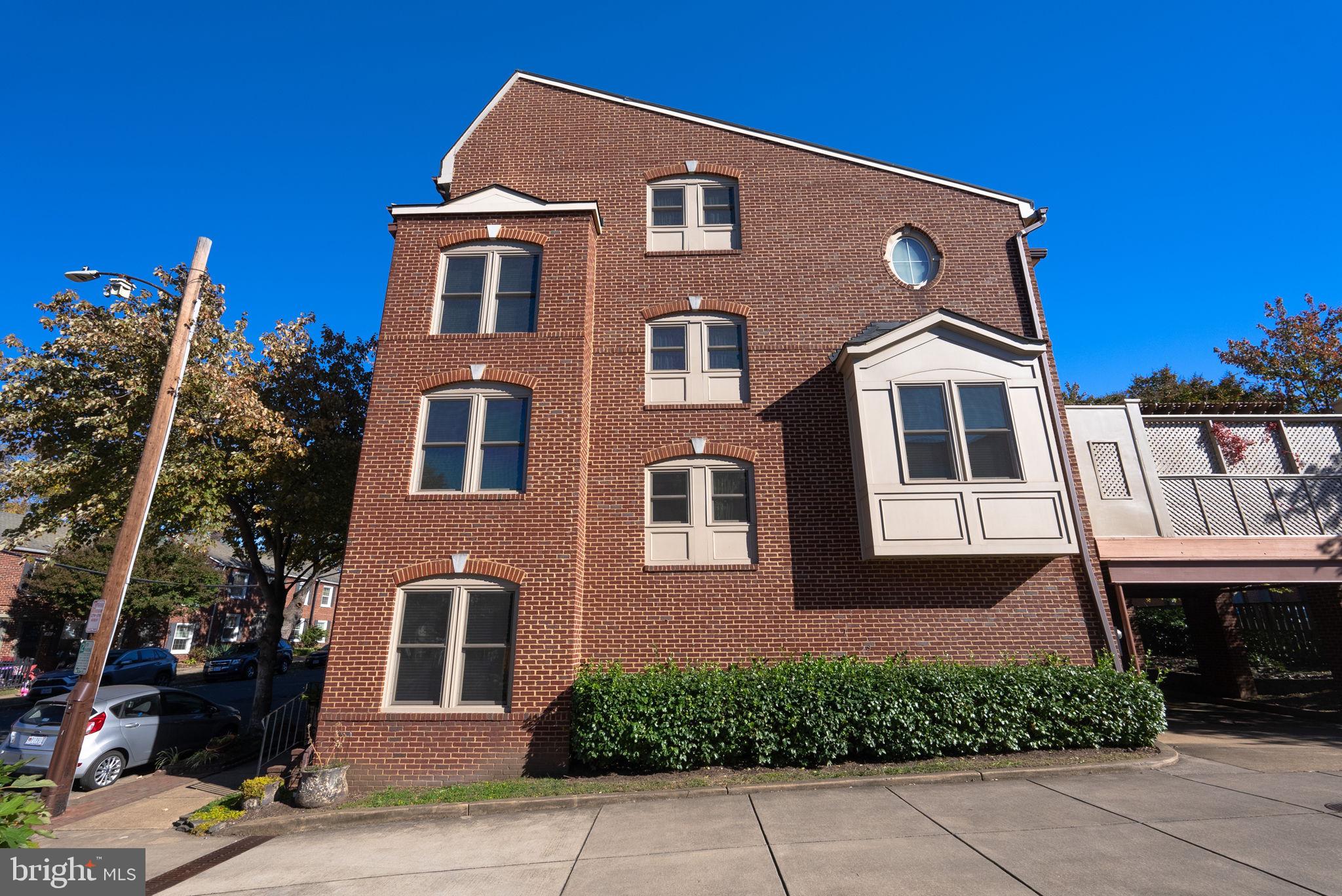 GADSBY'S COURT - Residential