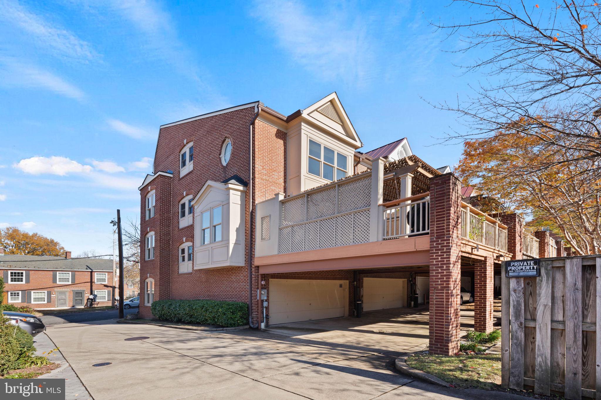 GADSBY'S COURT - Residential