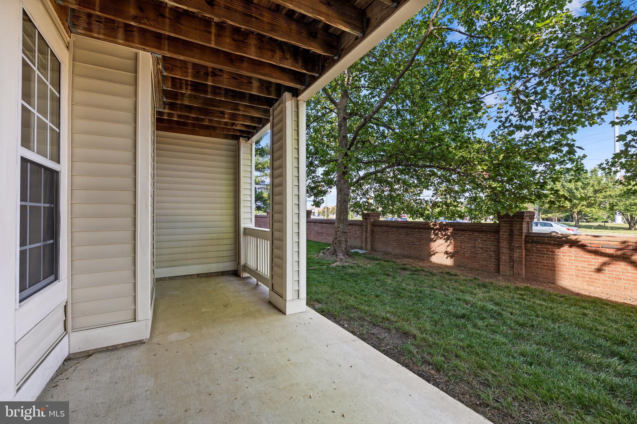 ETON SQUARE - Residential