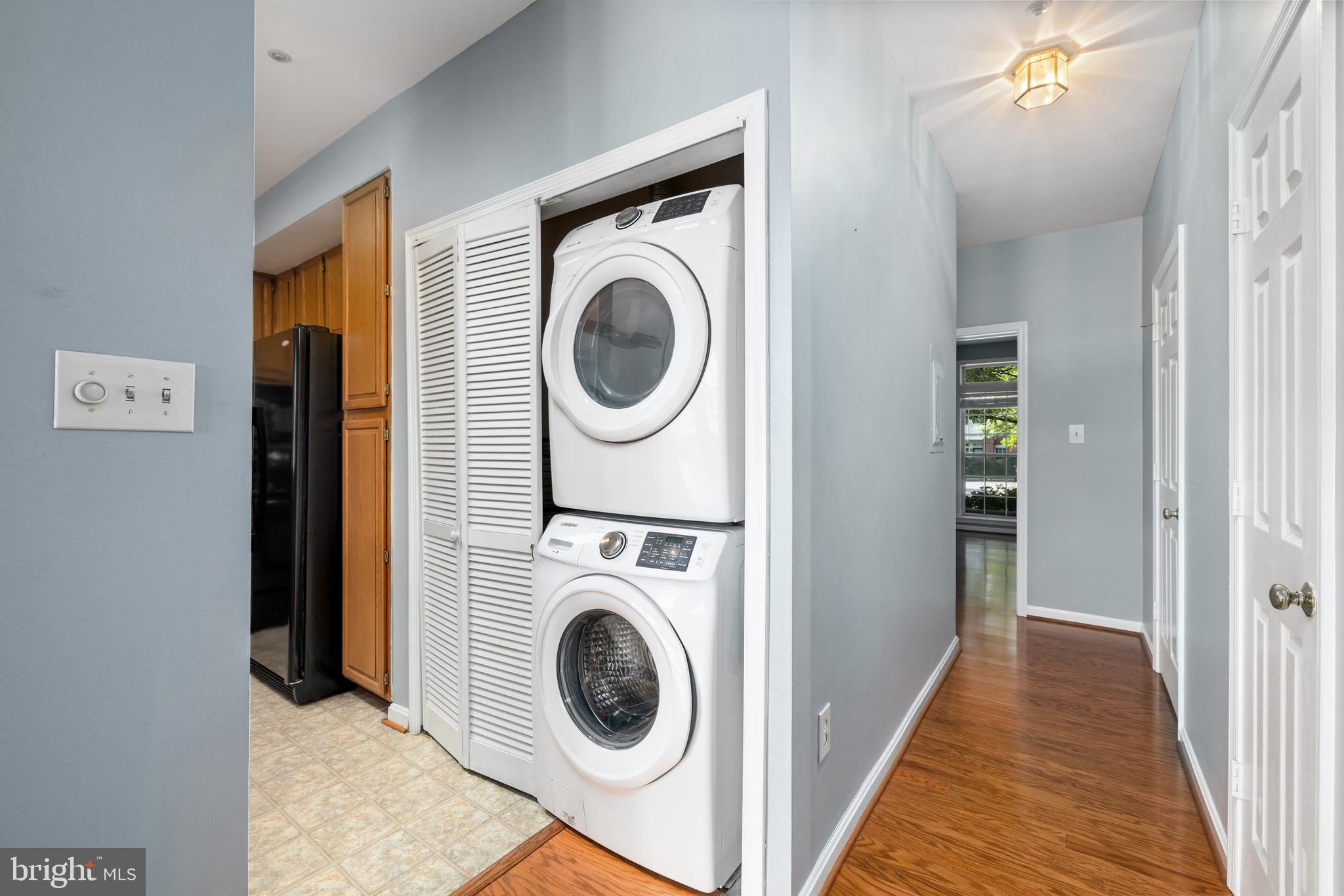 ETON SQUARE - Residential