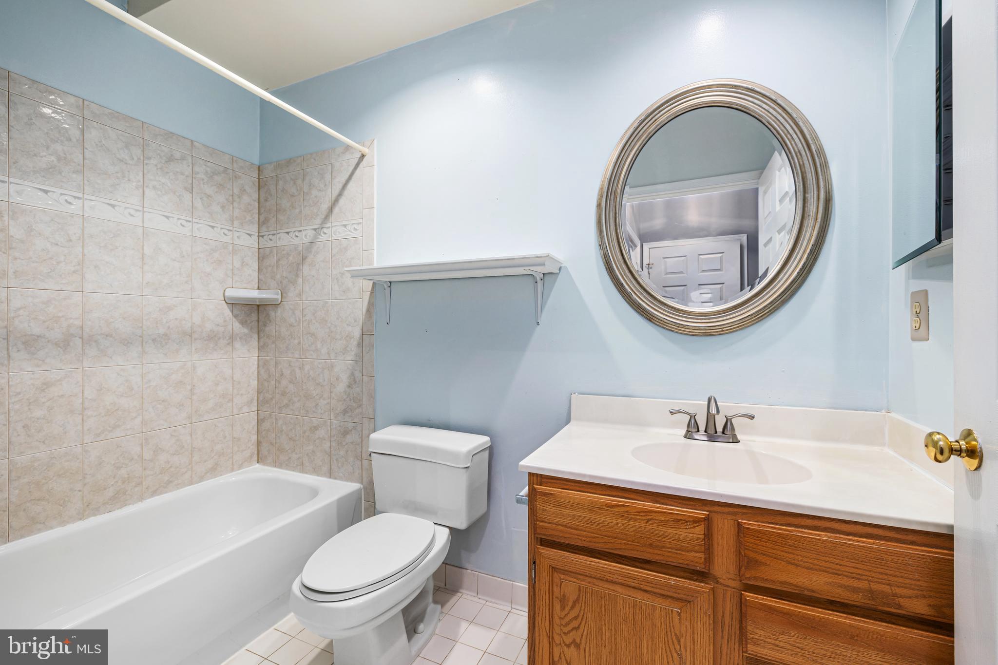 ETON SQUARE - Residential