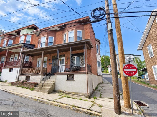 305 S 2ND ST, POTTSVILLE, PA 17901 - Image 8902fe41bde81fee40e8c273e6c01eff/956007535