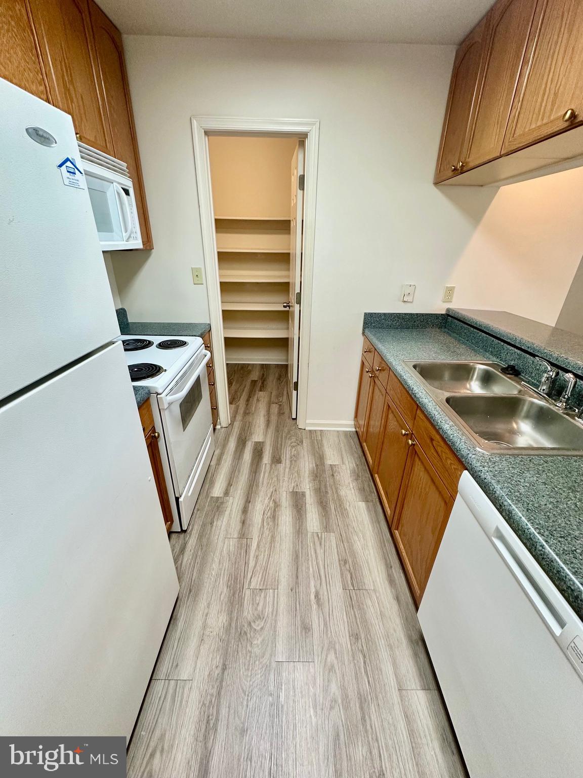 BELLS RUN - Residential Lease