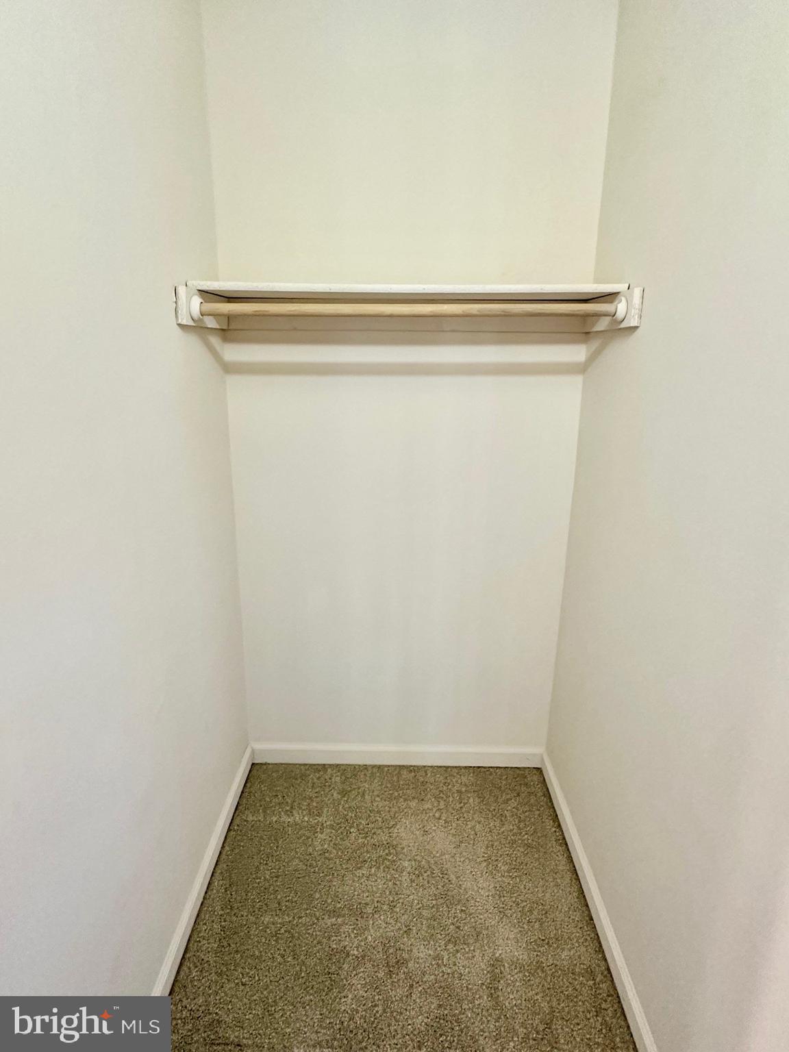 BELLS RUN - Residential Lease