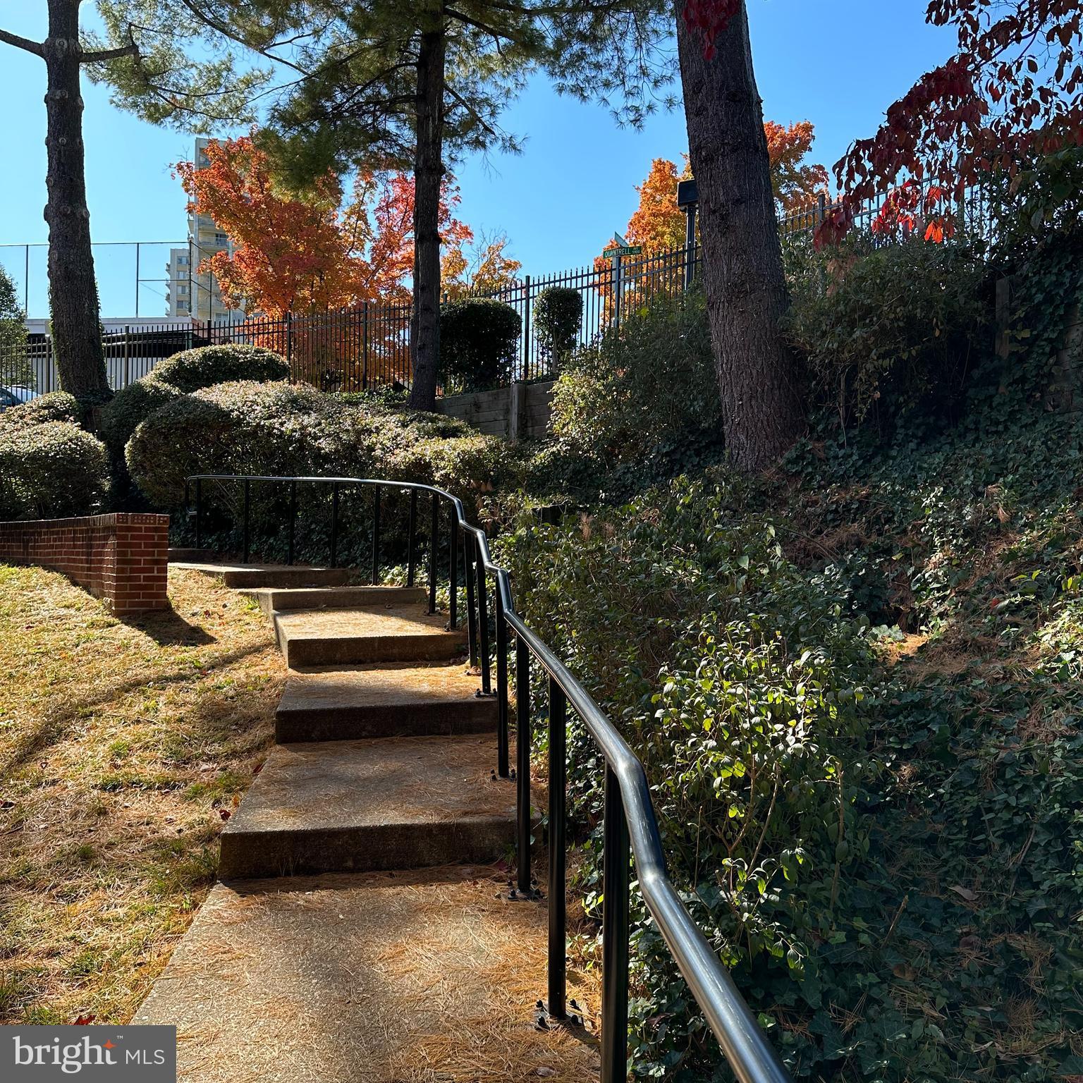 MAYFLOWER SQUARE - Residential Lease