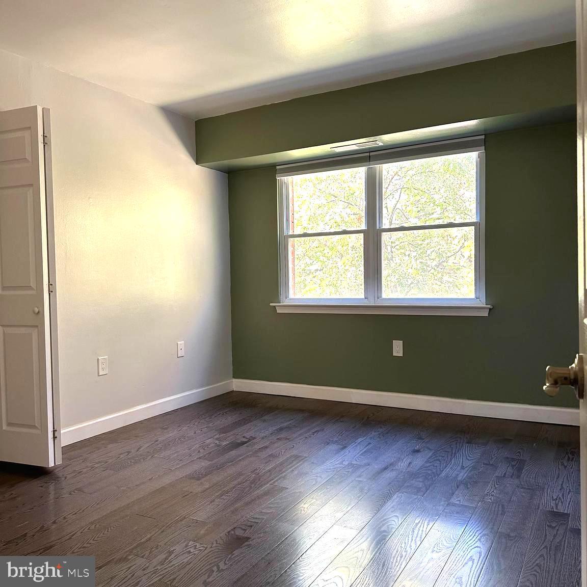 MAYFLOWER SQUARE - Residential Lease