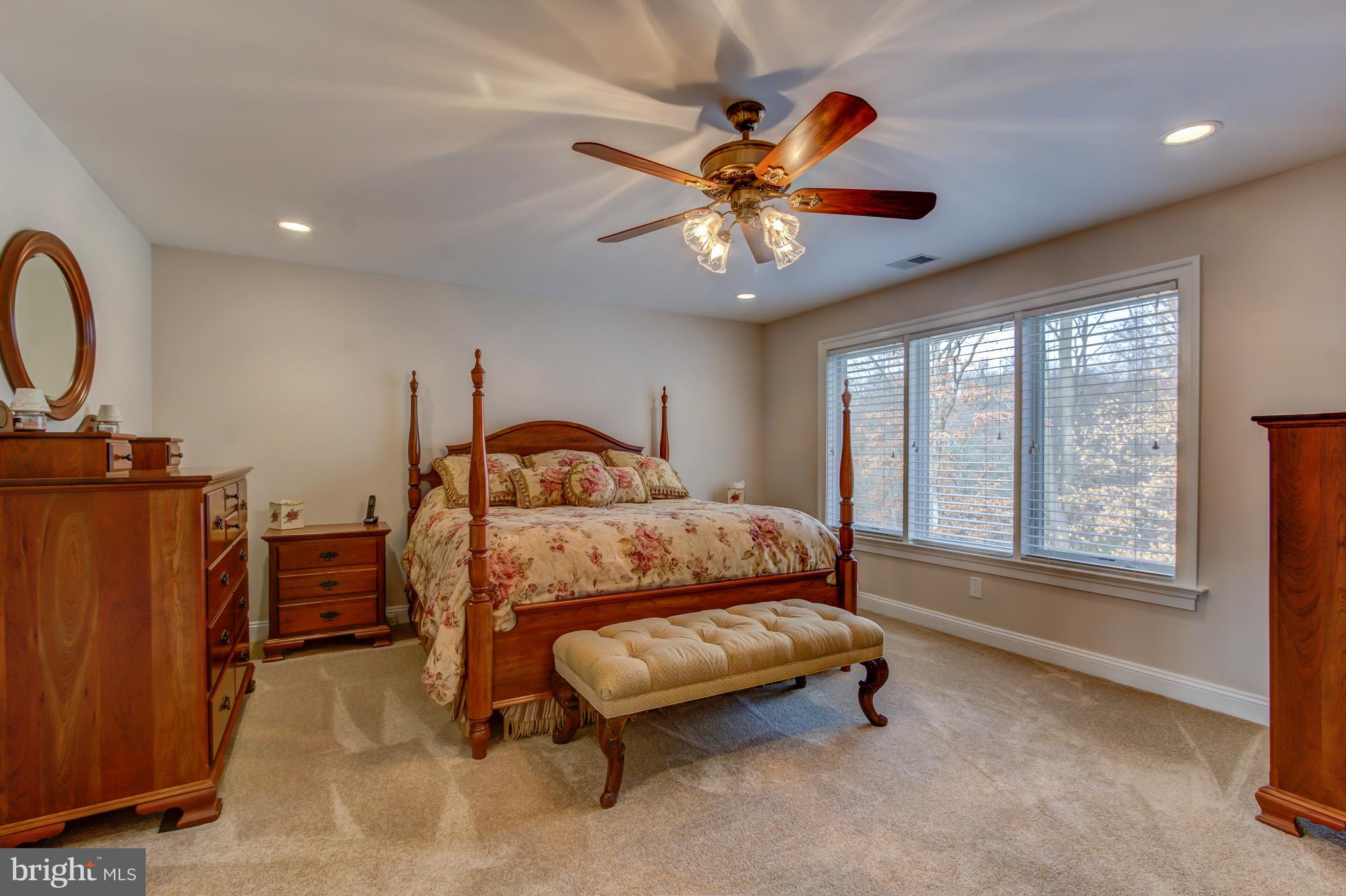 COSSART CREEK - Residential