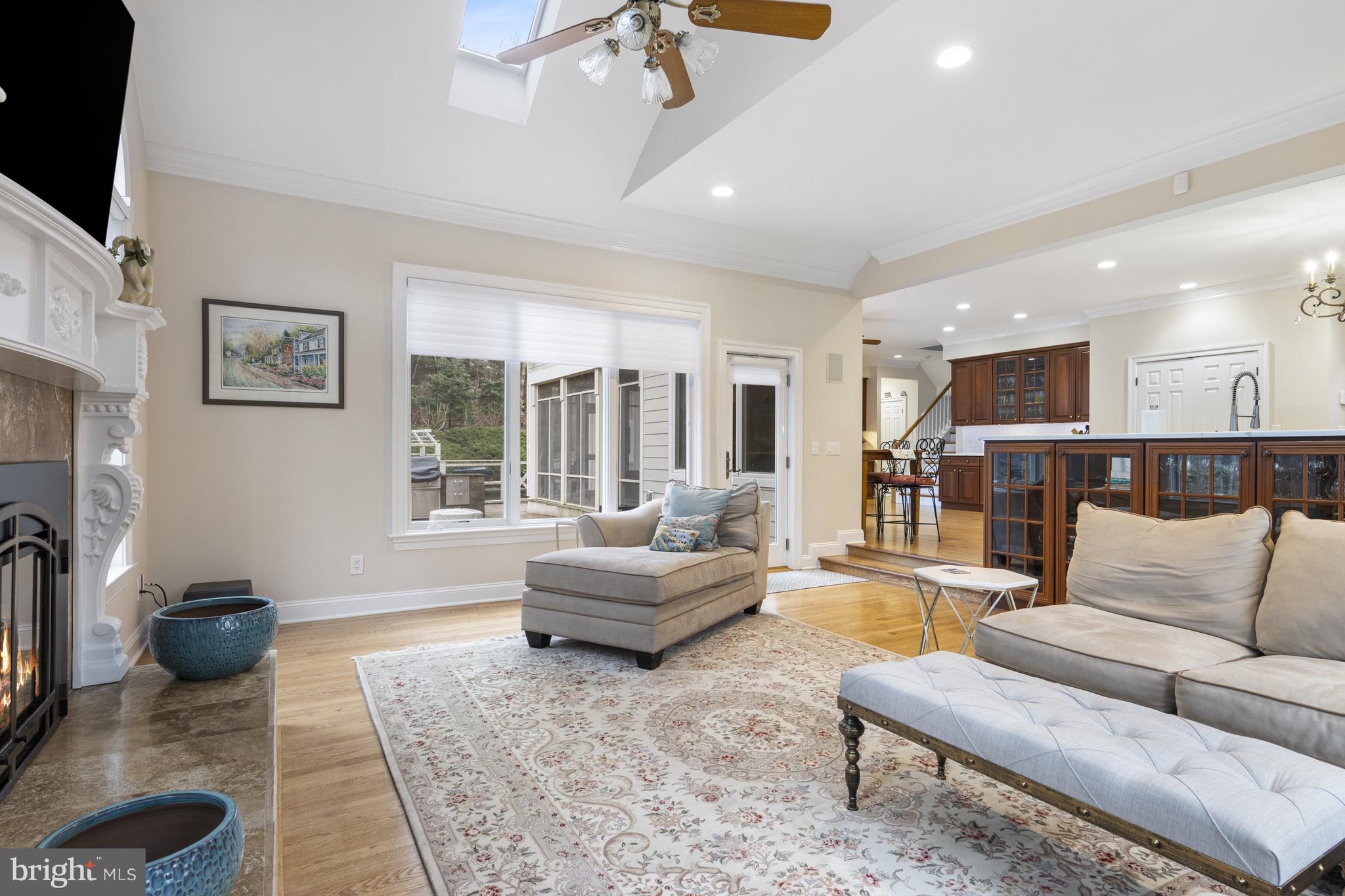 COSSART CREEK - Residential