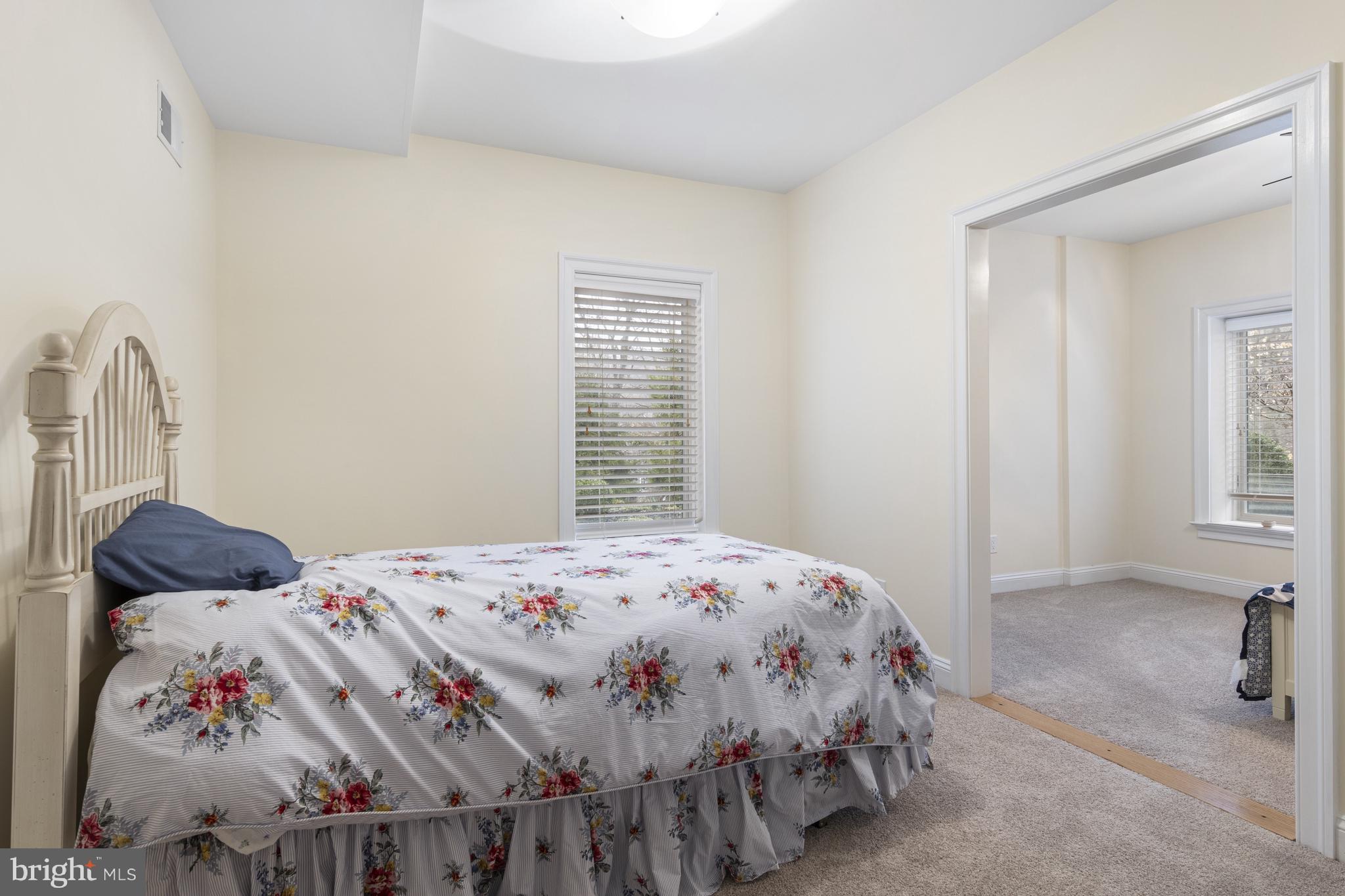 COSSART CREEK - Residential