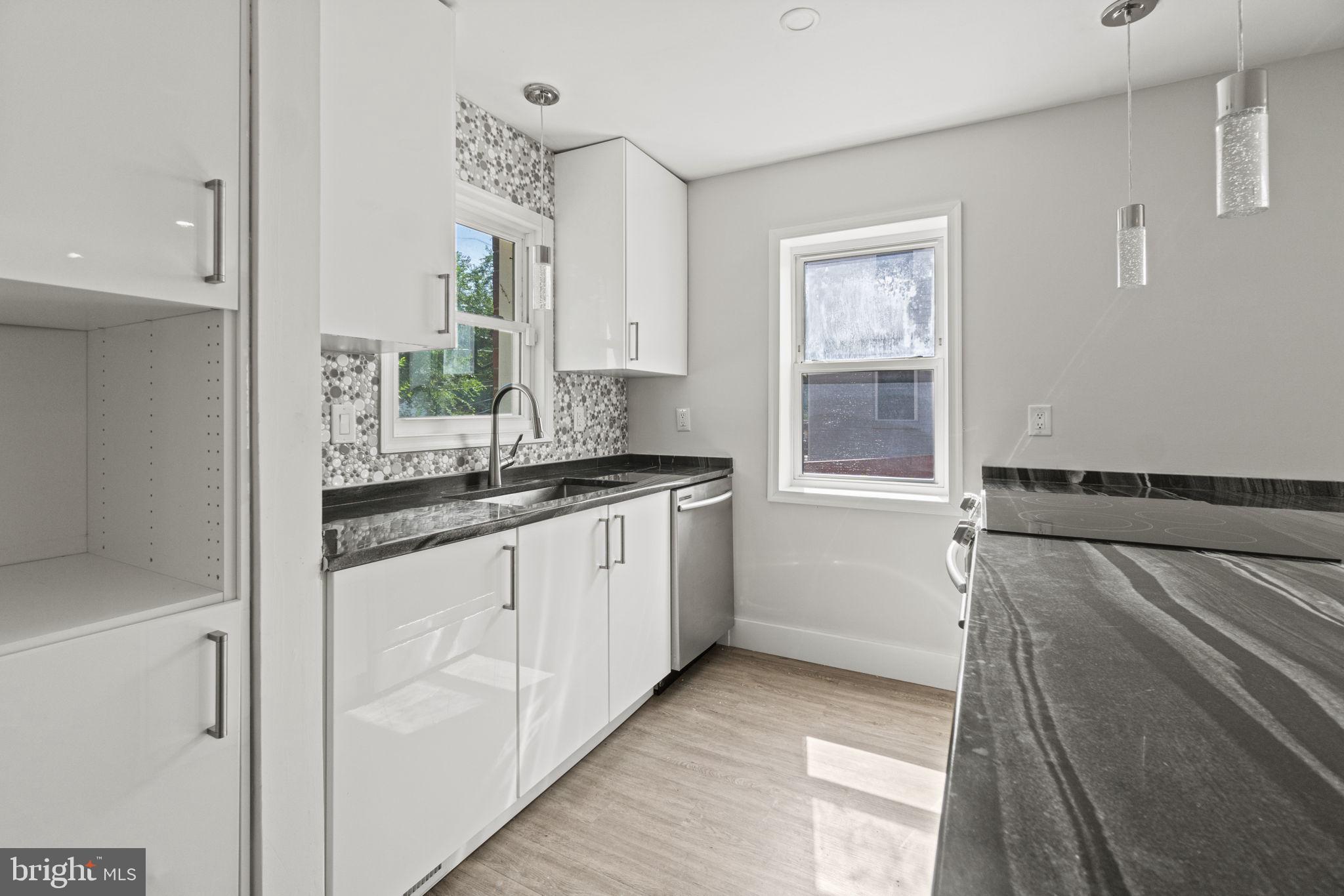 HUNTINGTON - Residential